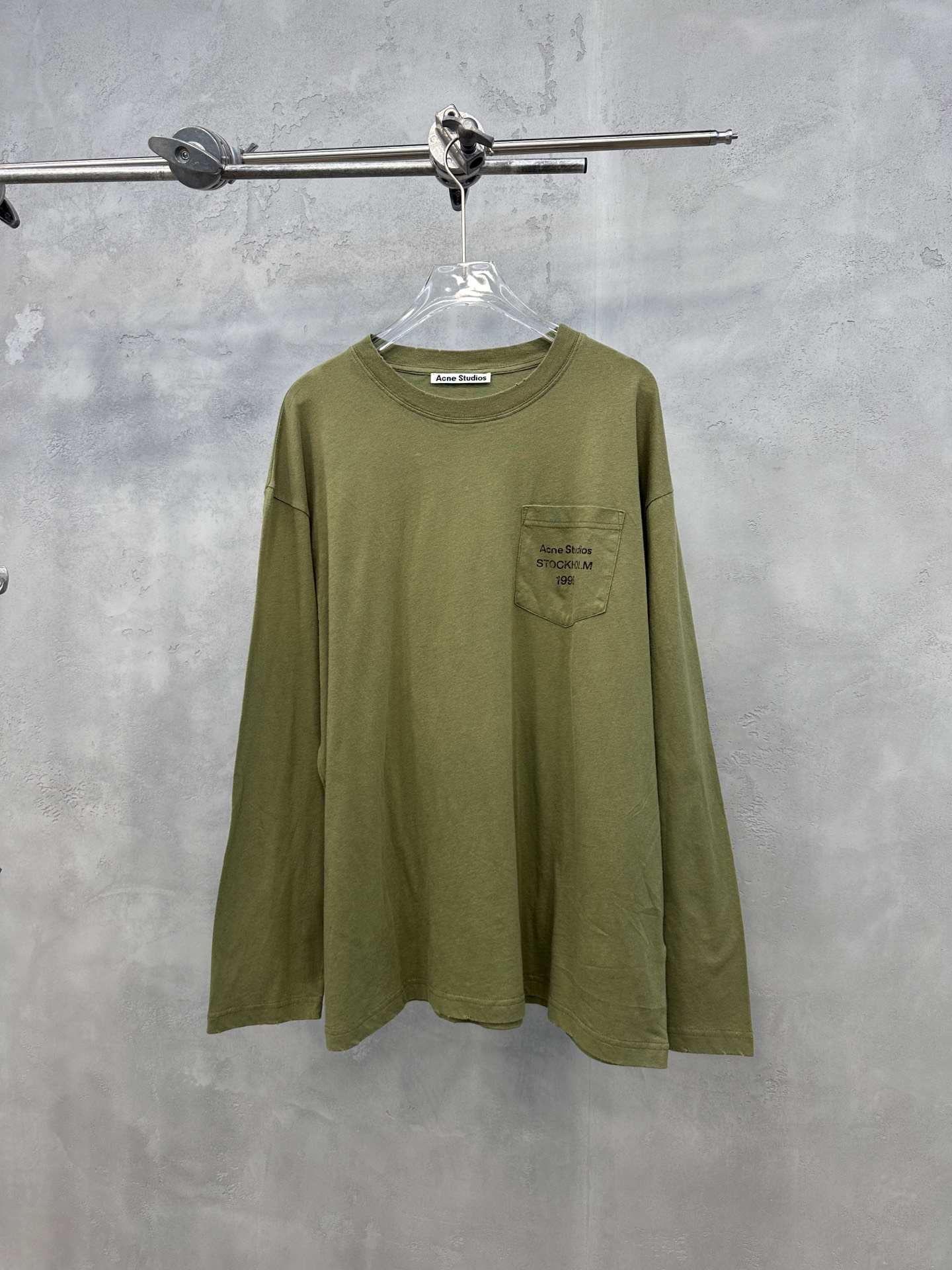 Acne ｜ 新款长袖t，成衣洗水喷色吊磨工艺加印花，日本进口亚麻棉面料，男女同款，尺码sml