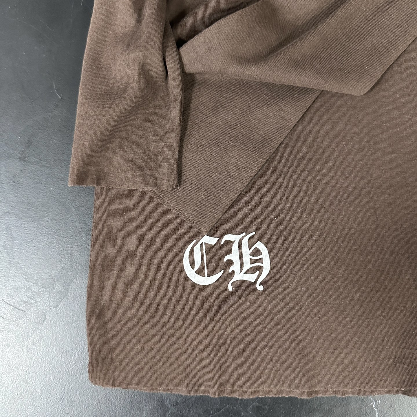 🌾克罗心 ｜ 新款长袖打底，日本进口100%高粘棉，多处印花工艺，特殊面料加持高级感强，尺码sml