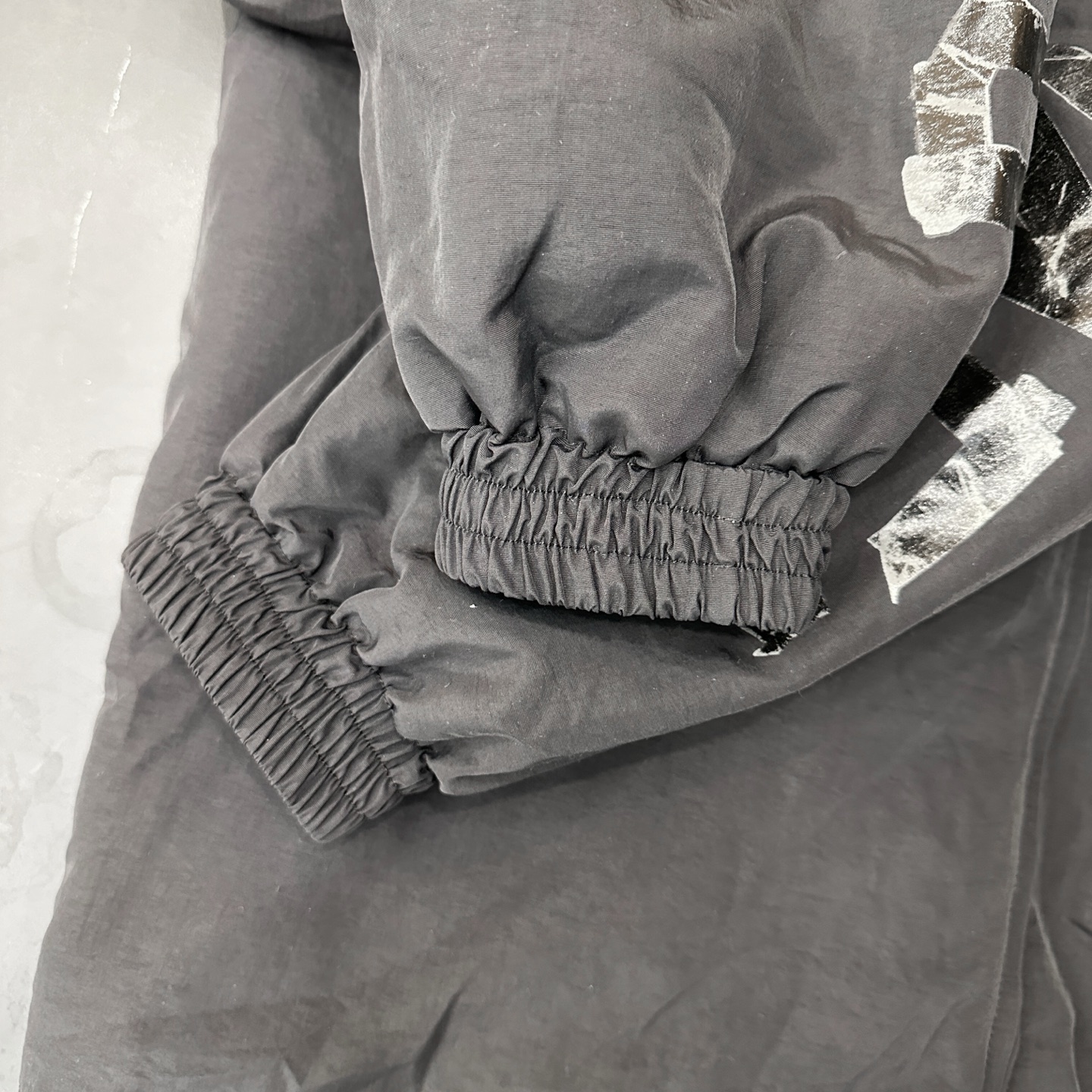 🌾巴黎 ｜ 新款棉服外套，成衣洗水胶布印花工艺，男女同款，尺码sml