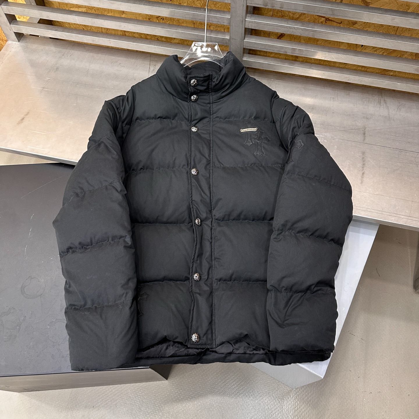 🌾克罗心 ｜ 新款羽绒服，经典手工十字标，90白鹅绒填充，休闲时尚，尺码sml