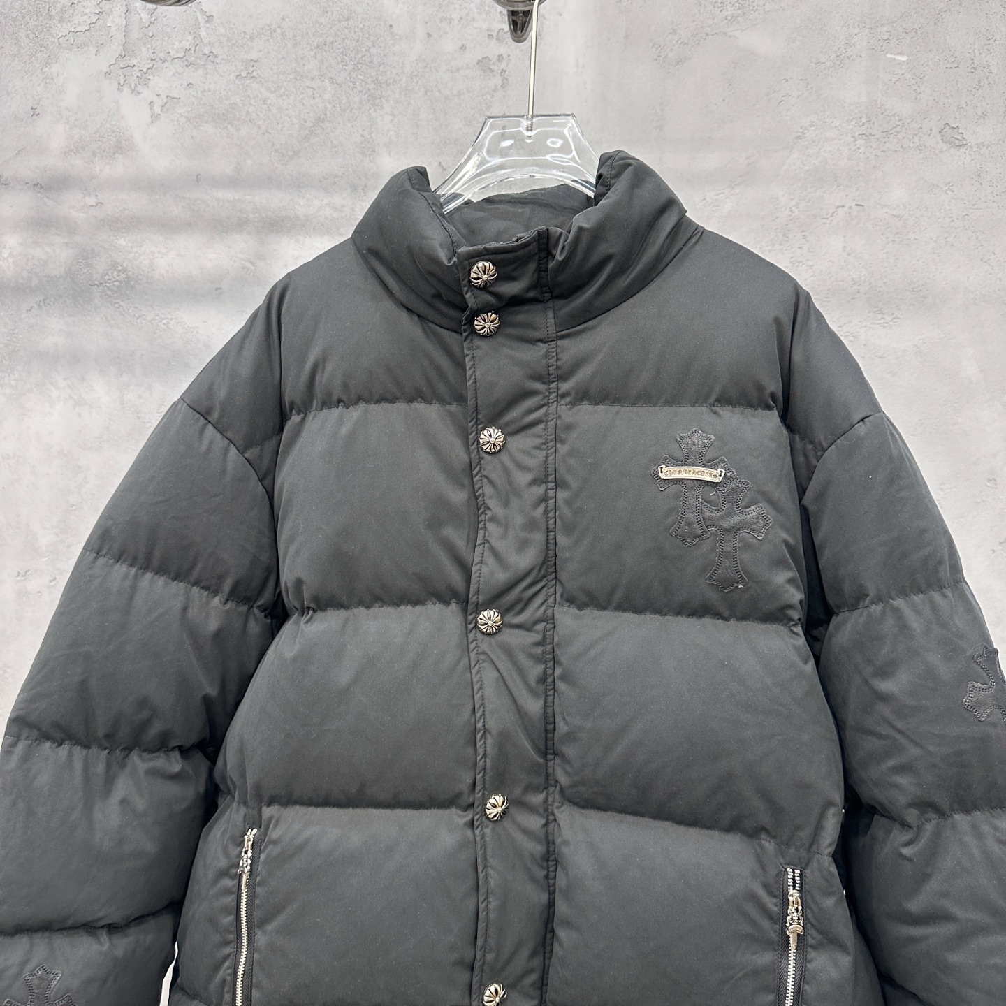 🌾克罗心 ｜ 新款羽绒服，经典手工十字标，90白鹅绒填充，休闲时尚，尺码sml