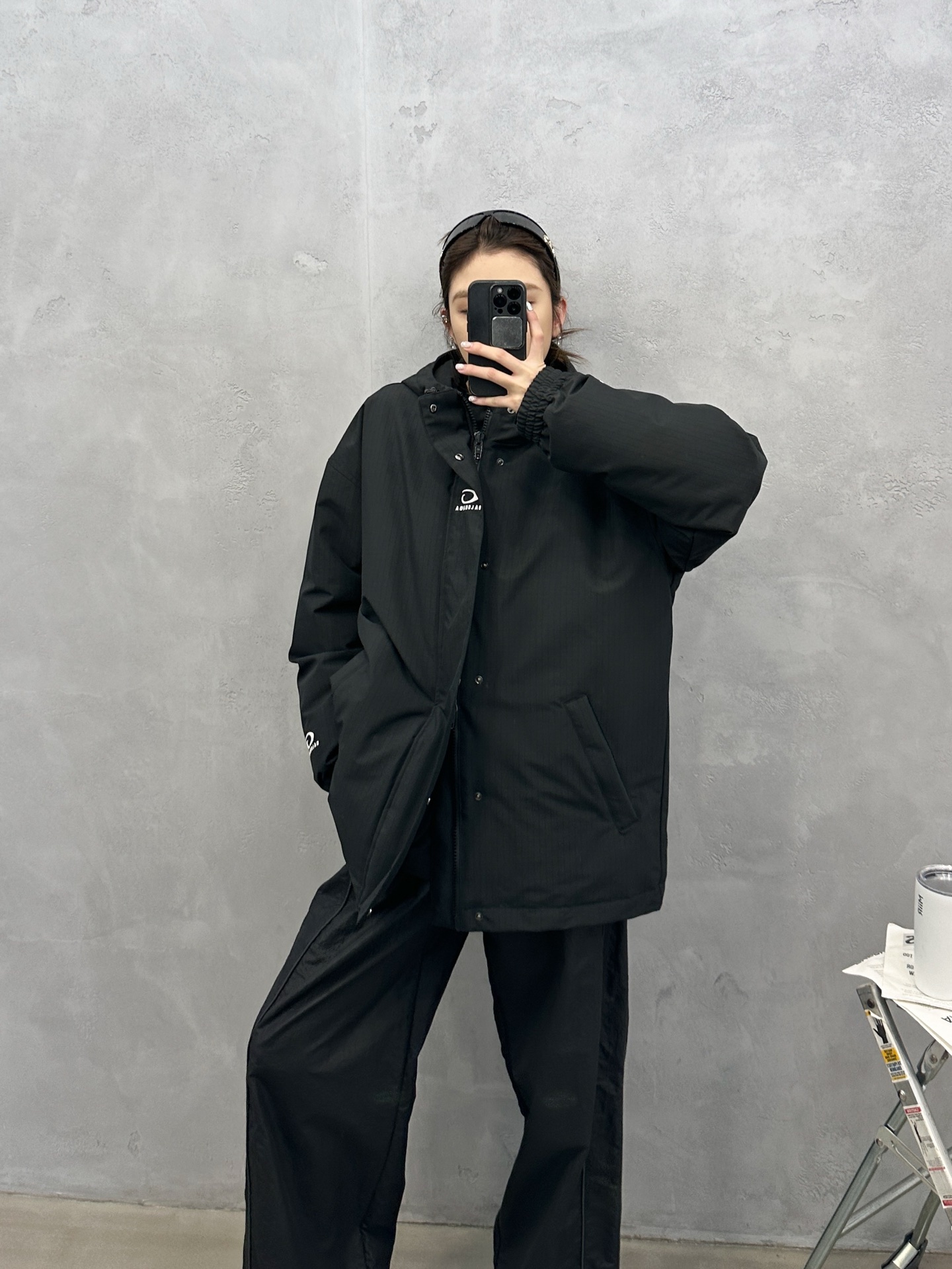 🌾巴黎 ｜ 新款羽绒服，成衣多处刺绣标，经典品牌格纹三防面料，90白鹅绒填充，男女同款，尺码sml