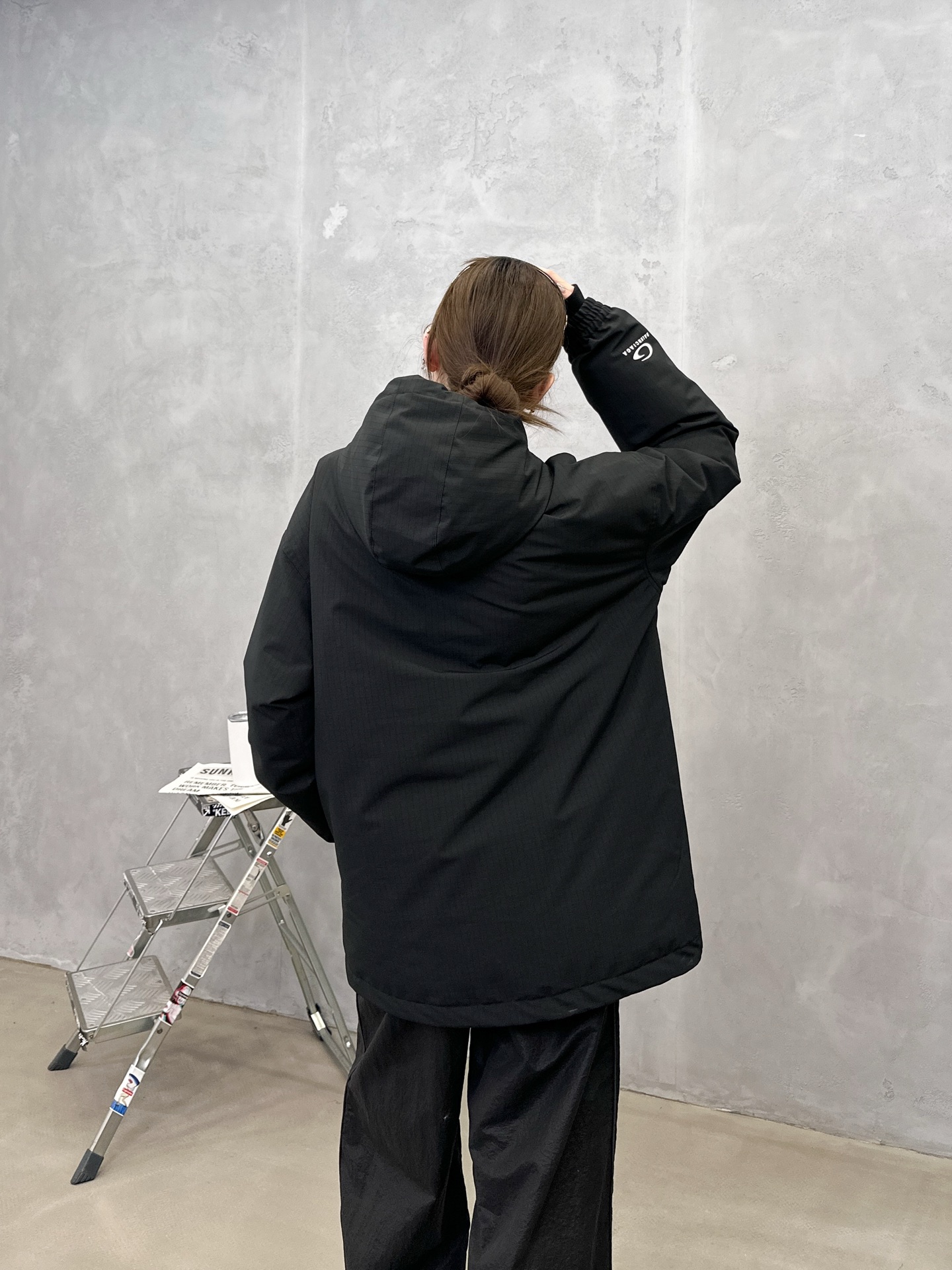 🌾巴黎 ｜ 新款羽绒服，成衣多处刺绣标，经典品牌格纹三防面料，90白鹅绒填充，男女同款，尺码sml