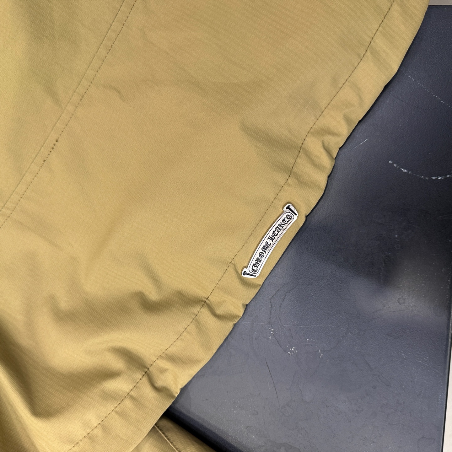 🌾克罗心 ｜ 新款羽绒服，经典印花标，复杂结构款式，90白鹅绒填充，都市户外休闲，男女同款，尺码sml