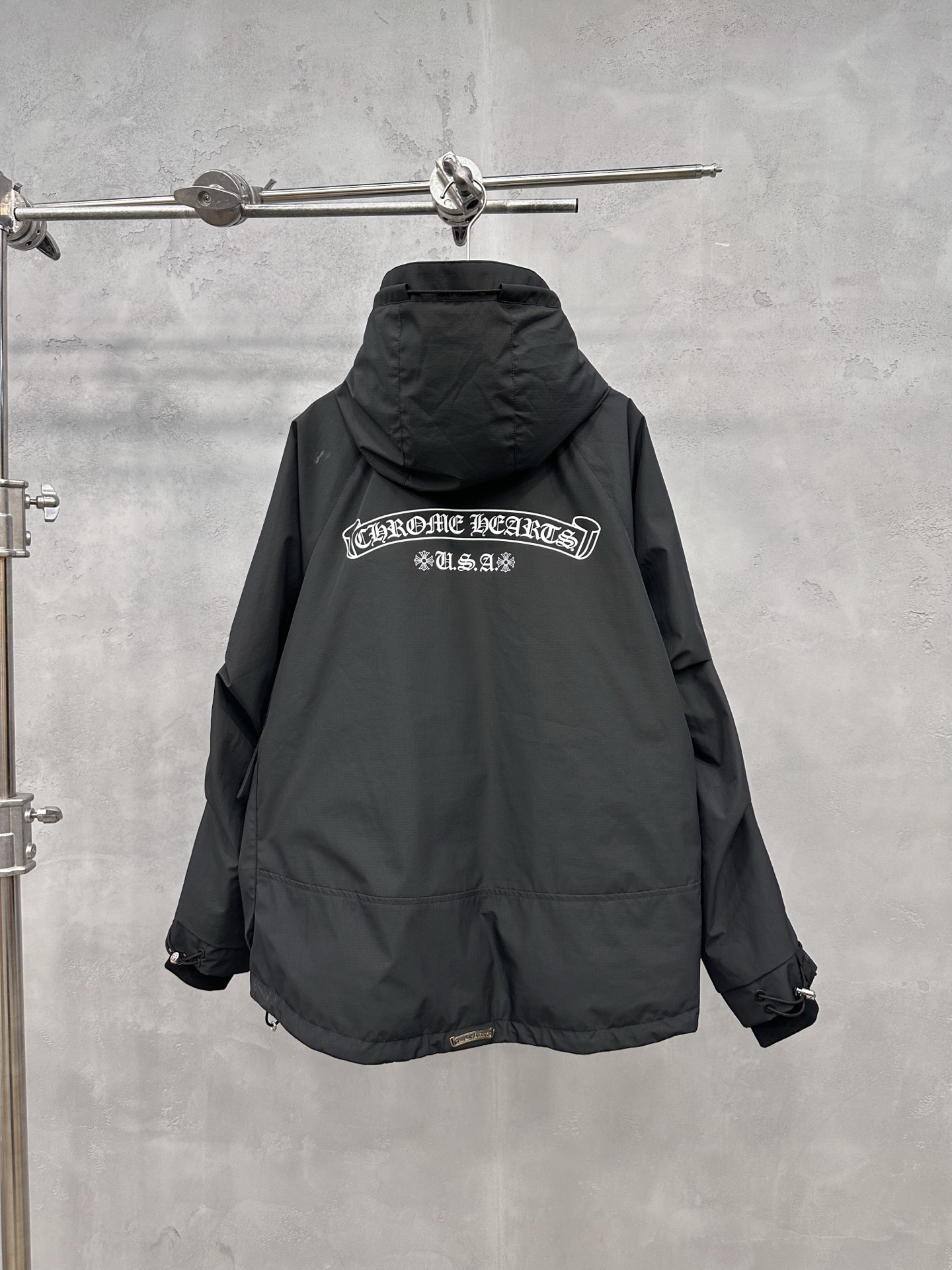 🌾克罗心 ｜ 新款羽绒服，经典印花标，复杂结构款式，90白鹅绒填充，都市户外休闲，男女同款，尺码sml