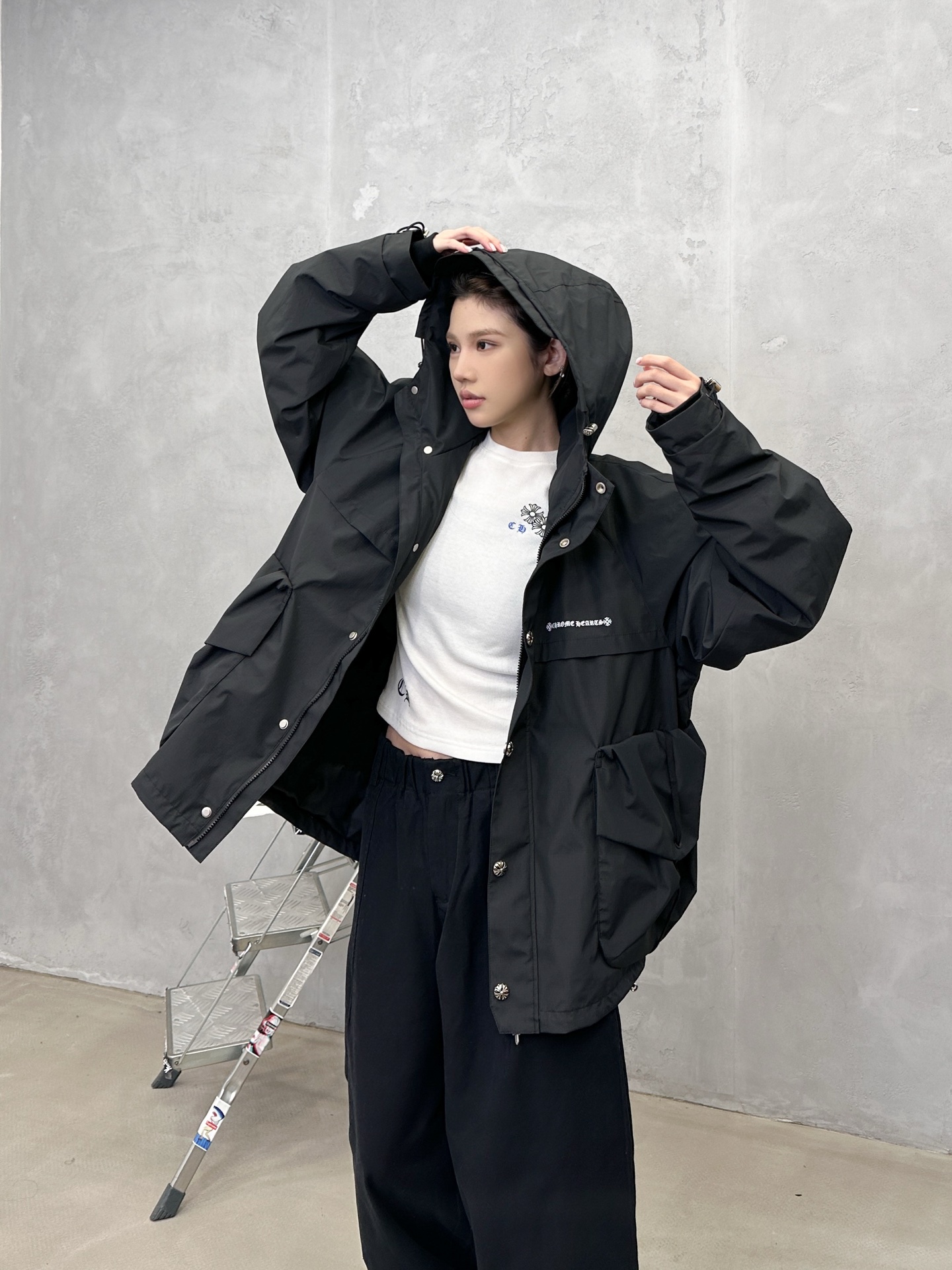 🌾克罗心 ｜ 新款羽绒服，经典印花标，复杂结构款式，90白鹅绒填充，都市户外休闲，男女同款，尺码sml