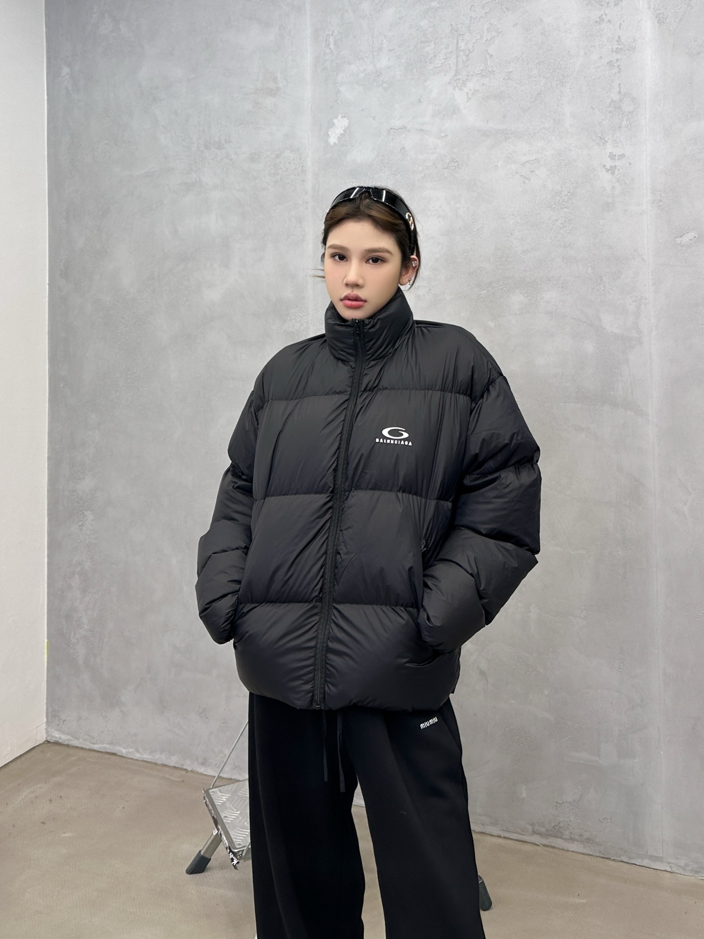 🌾巴黎 ｜ 新款羽绒服，经典刺绣标，90白鹅绒填充经典版型，男女同款，尺码sml