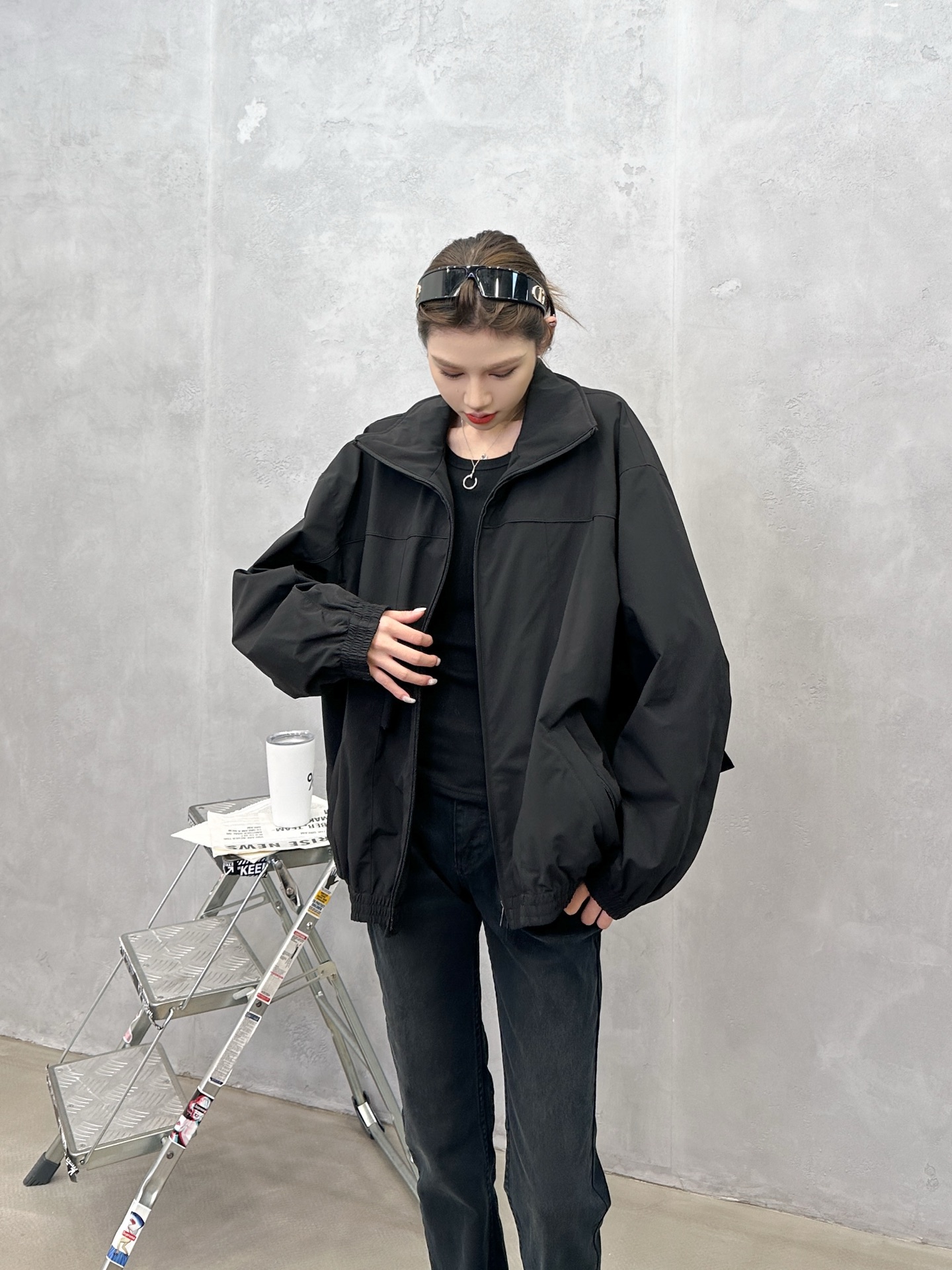 🌾巴黎 ｜ 新款风衣外套，成衣洗水加经典刺绣标，时尚腰带双层款式，休闲时尚，尺码sml