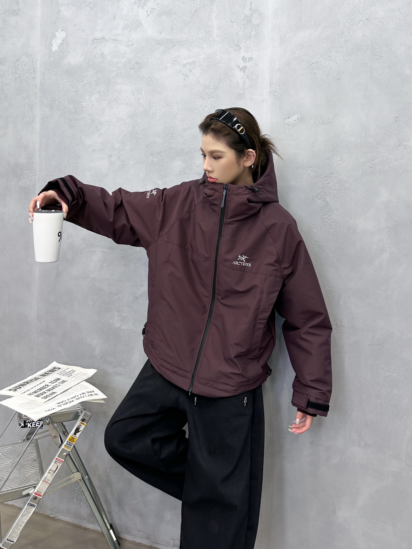 🌾鸟 ｜ 新款羽绒服，经典刺绣标，高密格子户外梭织面料，90白鹅绒填充，男女同款，尺码sml