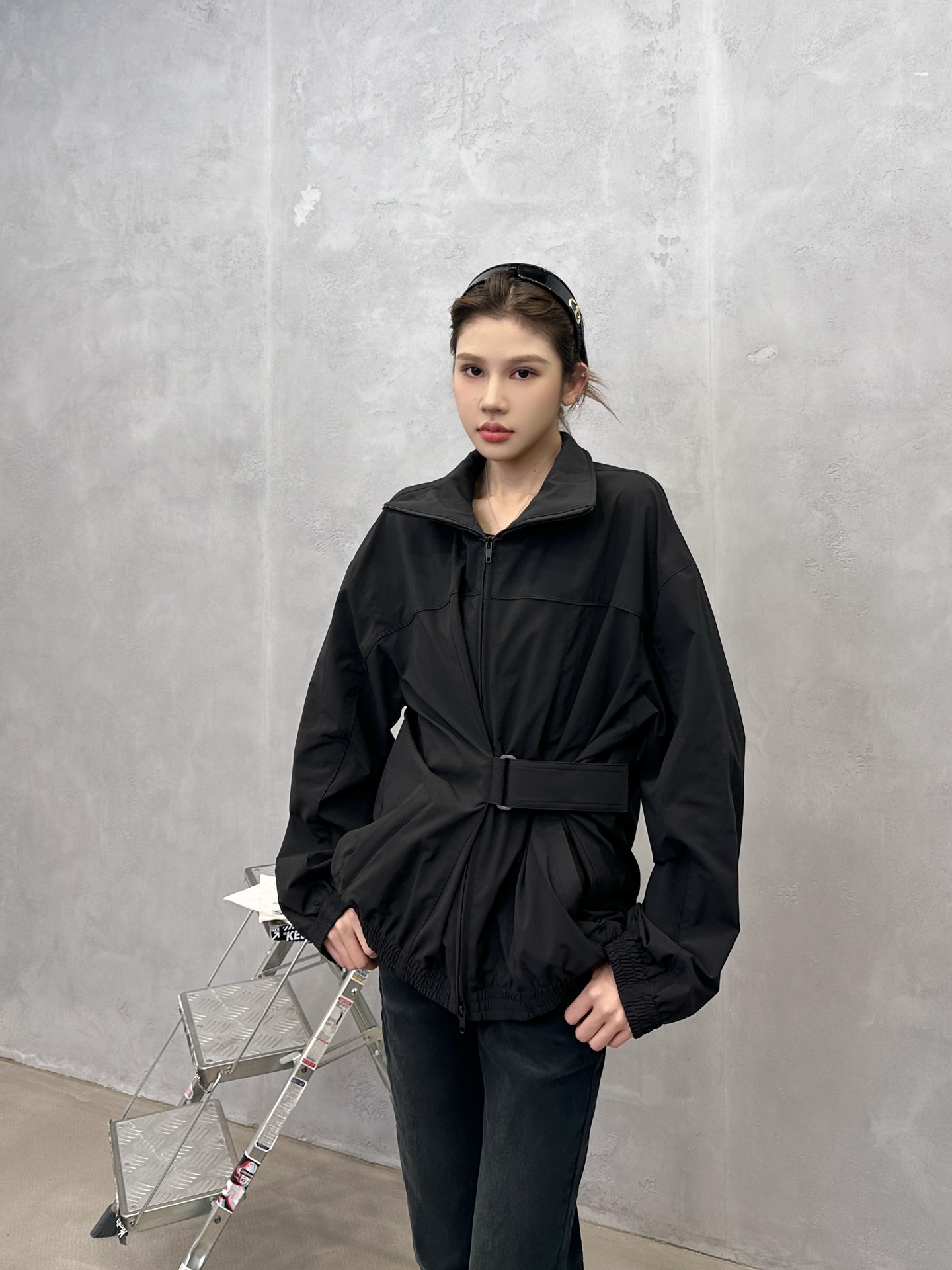 🌾巴黎 ｜ 新款风衣外套，成衣洗水加经典刺绣标，时尚腰带双层款式，休闲时尚，尺码sml