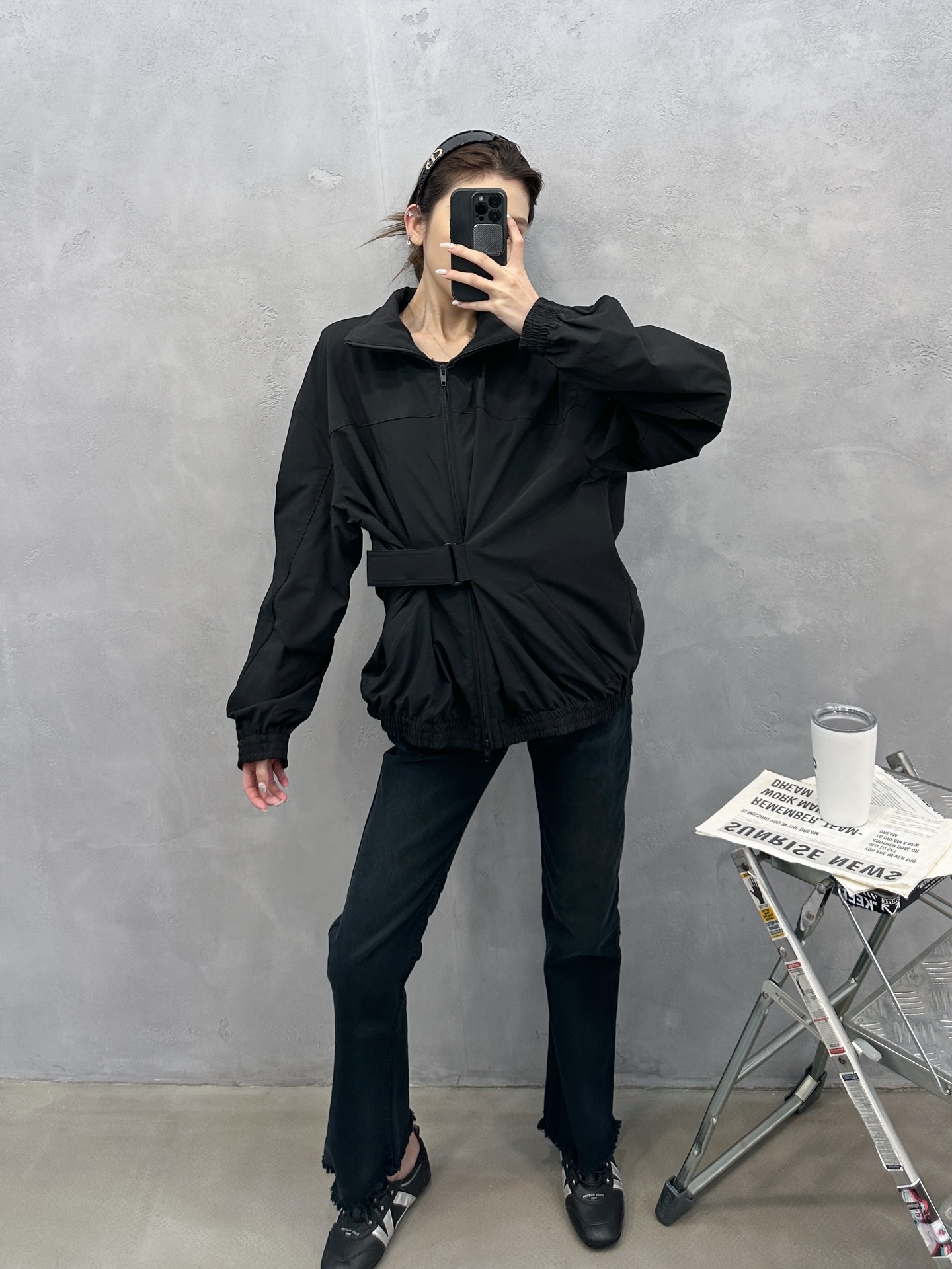 🌾巴黎 ｜ 新款风衣外套，成衣洗水加经典刺绣标，时尚腰带双层款式，休闲时尚，尺码sml