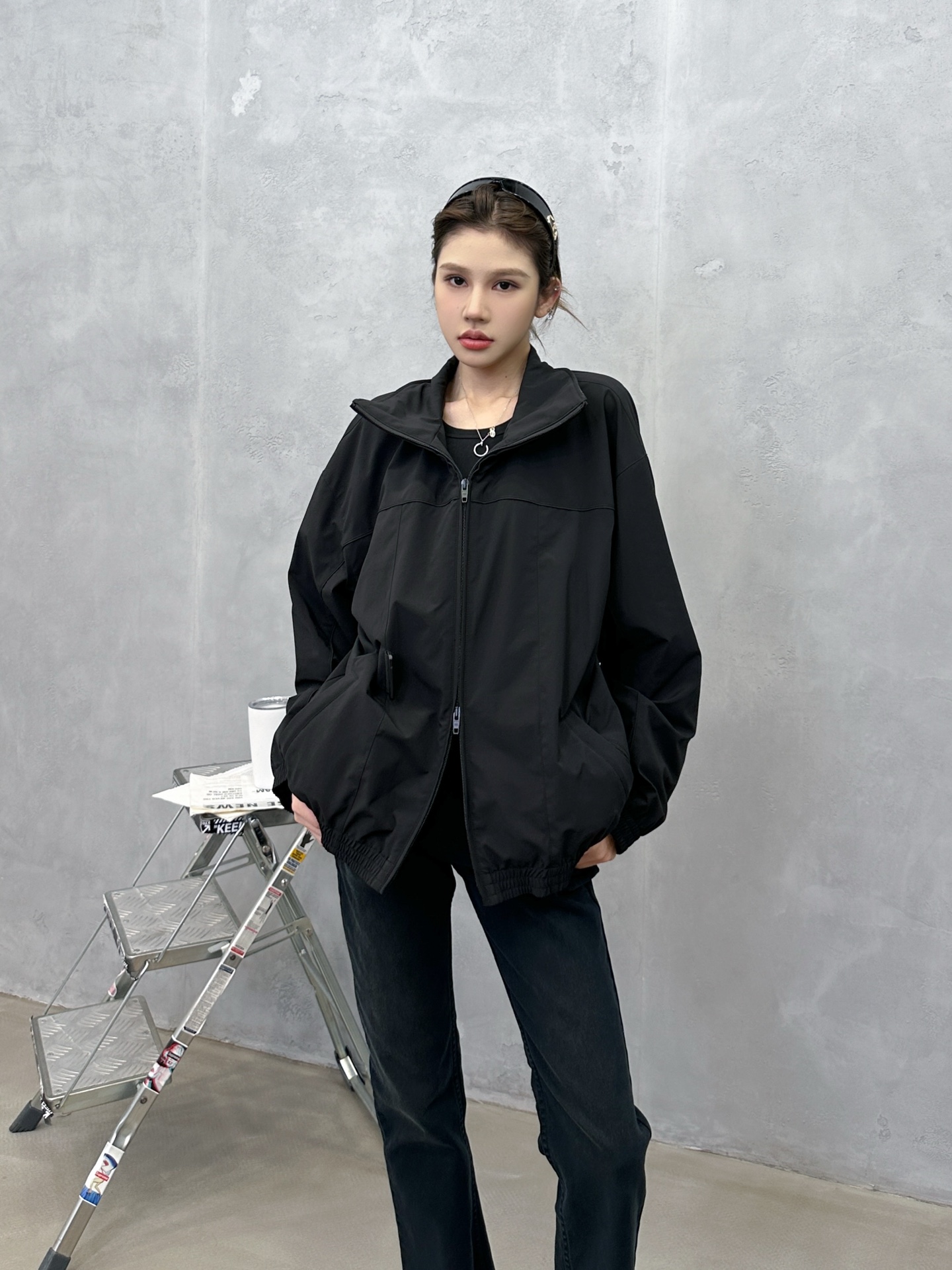 🌾巴黎 ｜ 新款风衣外套，成衣洗水加经典刺绣标，时尚腰带双层款式，休闲时尚，尺码sml