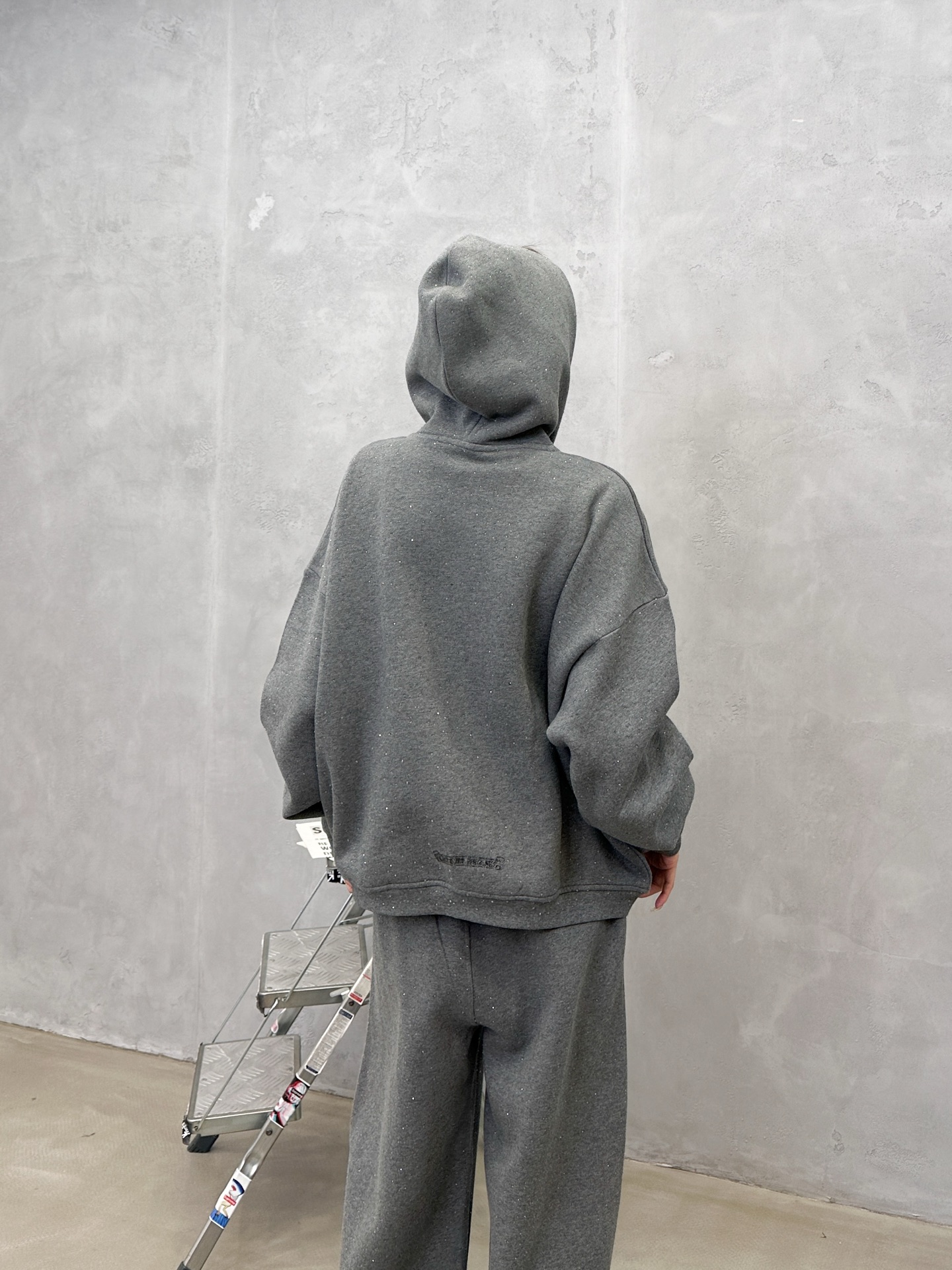 🌾克罗心 ｜ 新款卫衣开衫，经典硅胶闪粉印花标，成衣全身烫钻工艺，休闲时尚，尺码sml