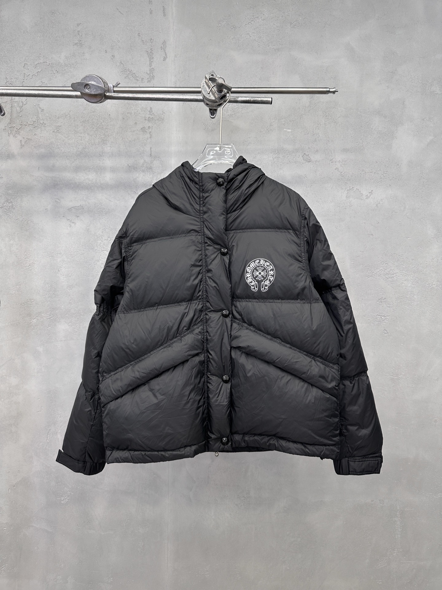 🌾克罗心 ｜ 新款羽绒服，经典印花标，经典结构款式，90白鹅绒填充，男女同款，尺码sml