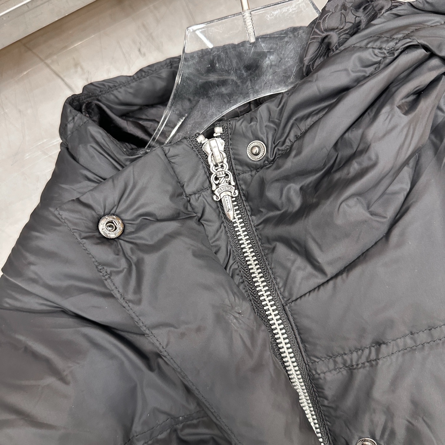 🌾克罗心 ｜ 新款羽绒服，经典印花标，经典结构款式，90白鹅绒填充，男女同款，尺码sml