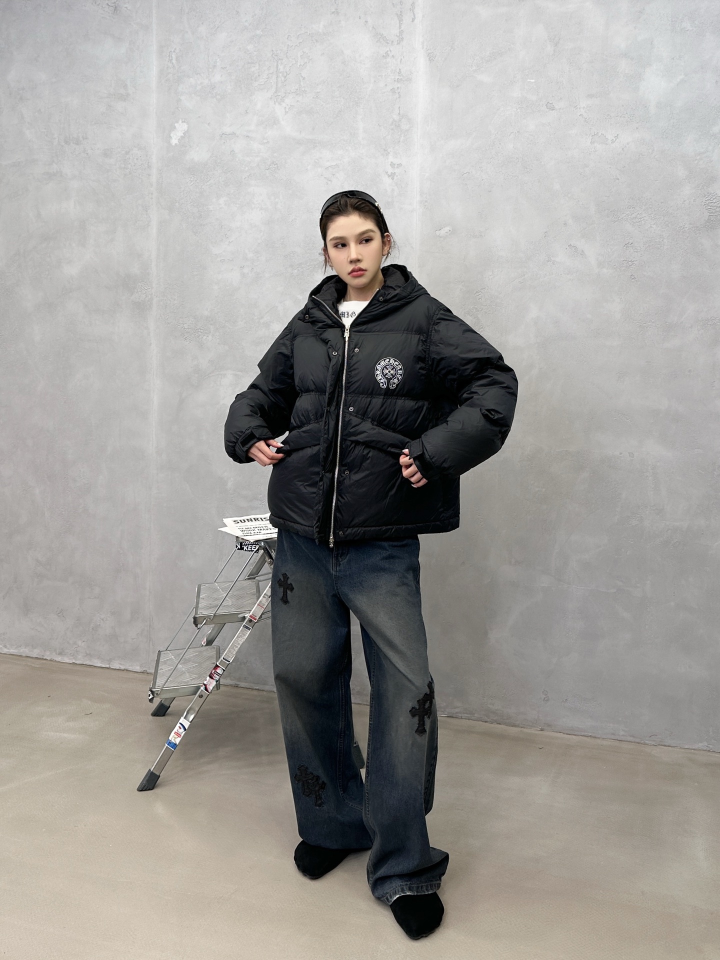 🌾克罗心 ｜ 新款羽绒服，经典印花标，经典结构款式，90白鹅绒填充，男女同款，尺码sml