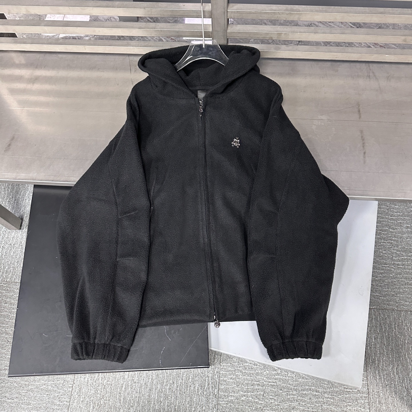 🌾克罗心 ｜ 新款开衫，经典品牌五金标，最新科技高密摇粒绒保暖面料，男女同款，尺码sml