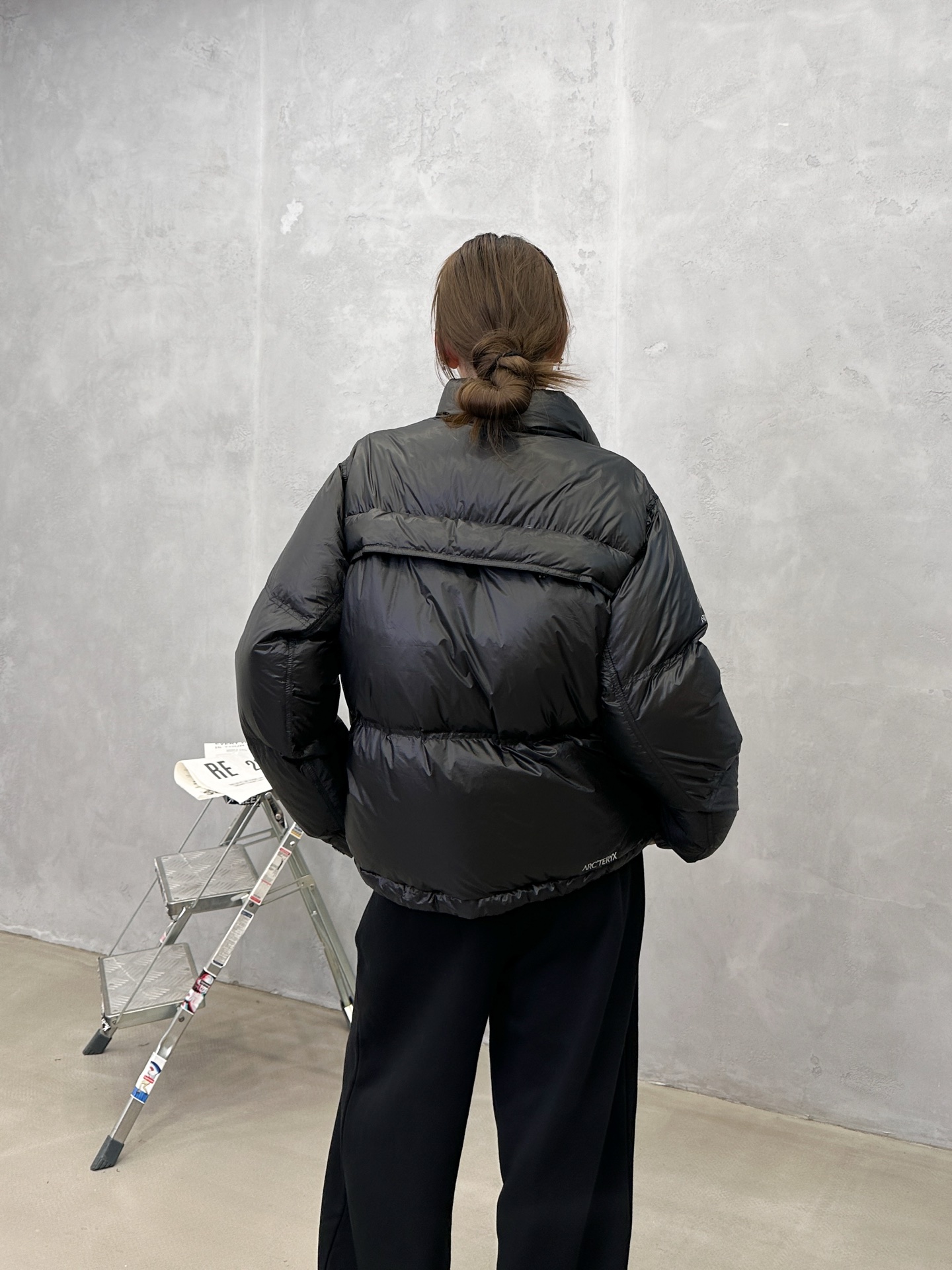 🌾鸟 ｜ 新款羽绒服，经典印花进口防脱印花材料，结构超薄面料高克重90白鹅绒，男女同款，尺码sml