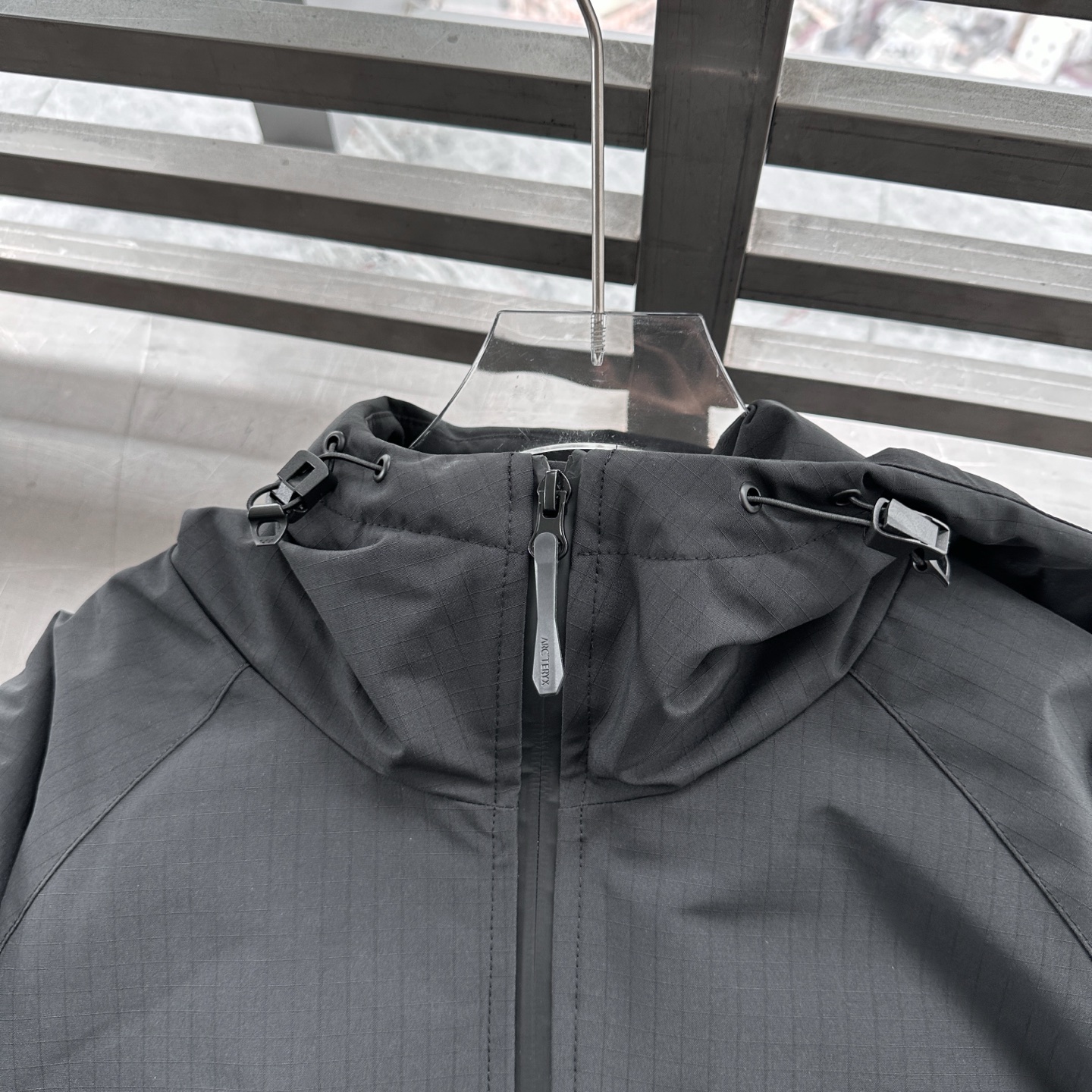 🌾鸟 ｜ 新款羽绒服，经典刺绣标，高密格子户外梭织面料，90白鹅绒填充，男女同款，尺码sml