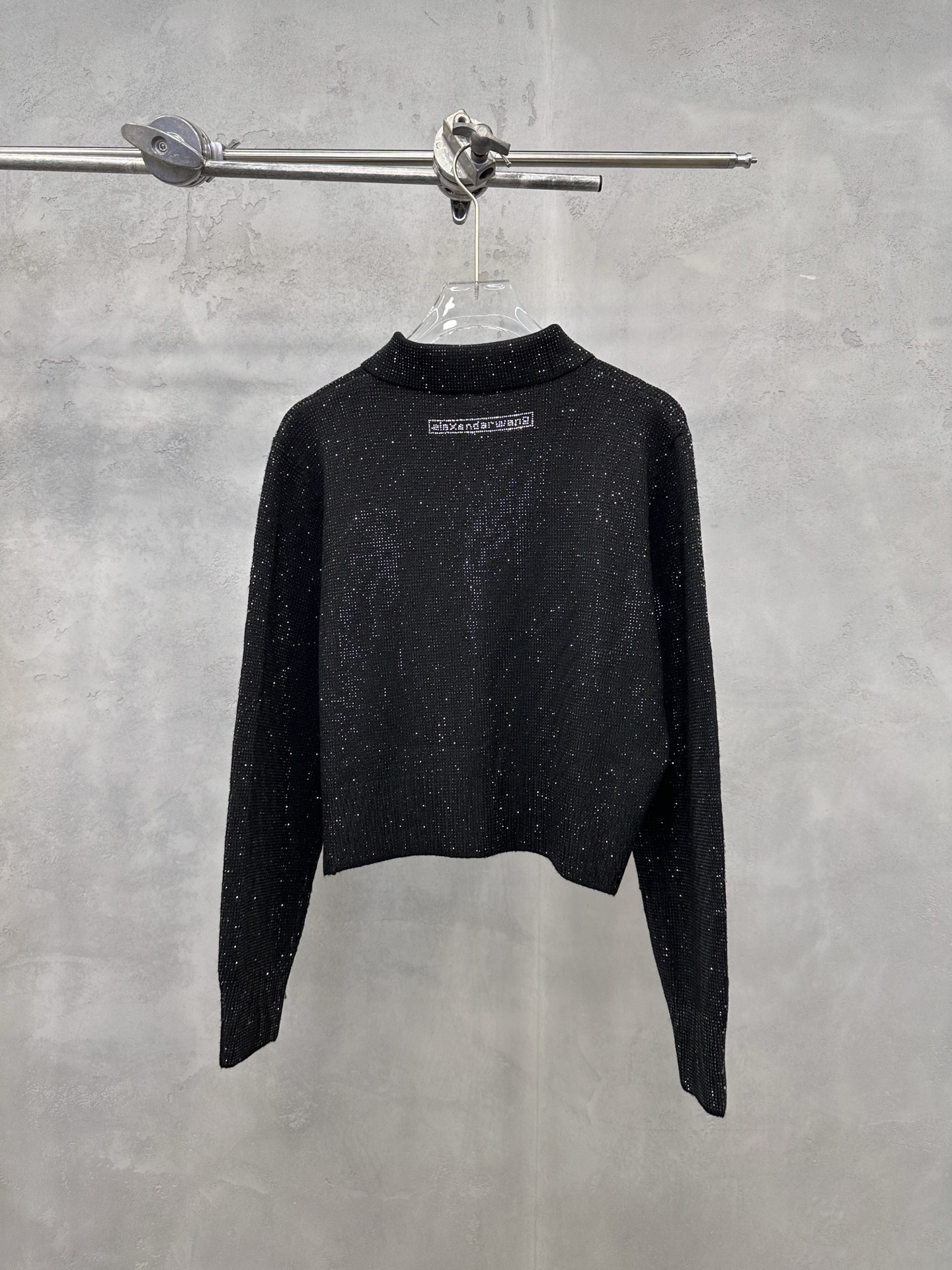 🌾大王 ｜ 新款羊毛开衫，成衣全身烫钻工艺，羊毛混纺经典开衫款式，休闲时尚，尺码sml