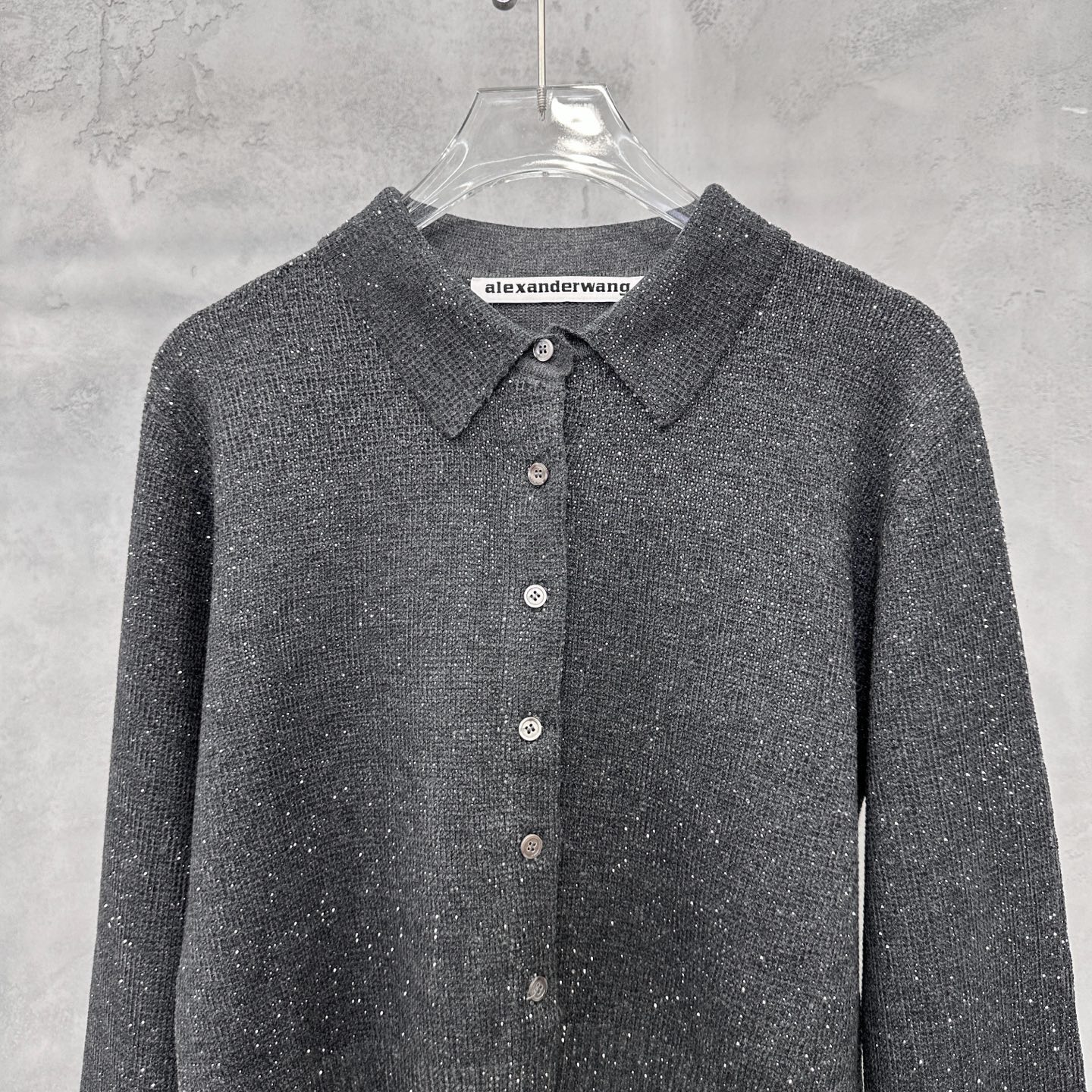 🌾大王 ｜ 新款羊毛开衫，成衣全身烫钻工艺，羊毛混纺经典开衫款式，休闲时尚，尺码sml