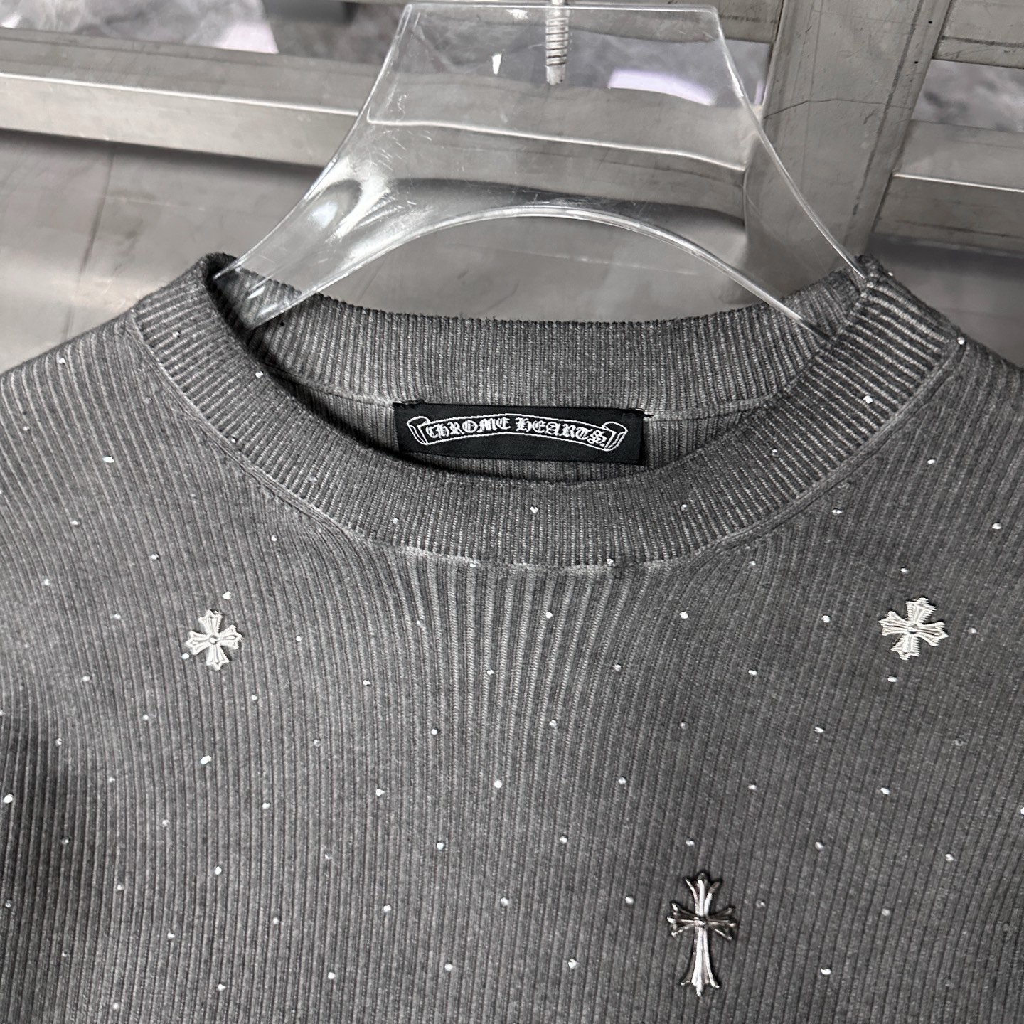 🌾克罗心 ｜ 新款打底毛衣，成衣洗水炒色加全身烫钻重工工艺，休闲时尚，尺码sml