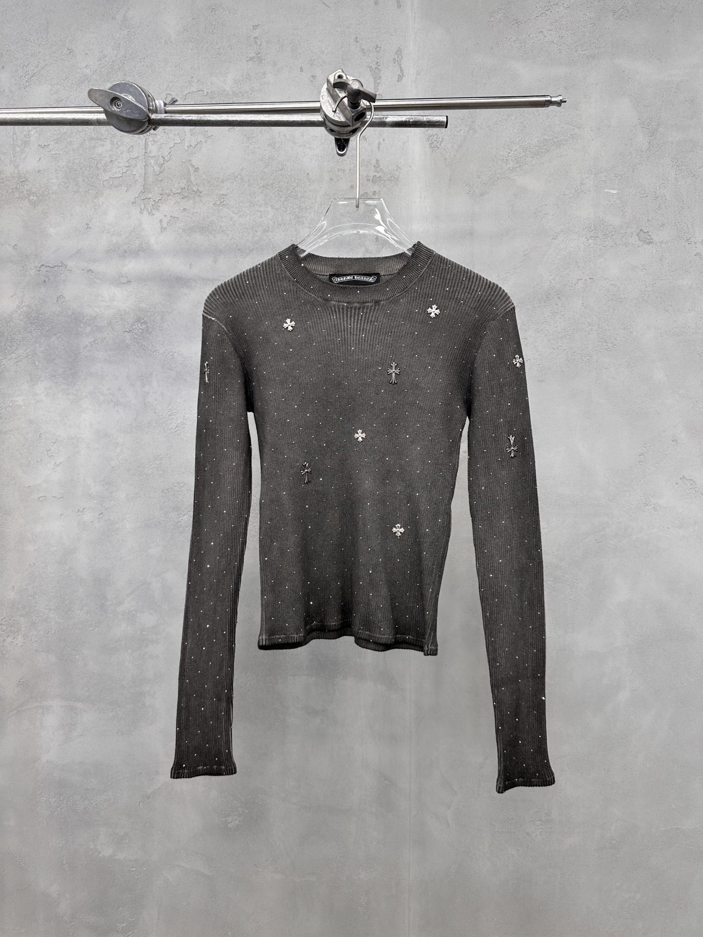 🌾克罗心 ｜ 新款打底毛衣，成衣洗水炒色加全身烫钻重工工艺，休闲时尚，尺码sml