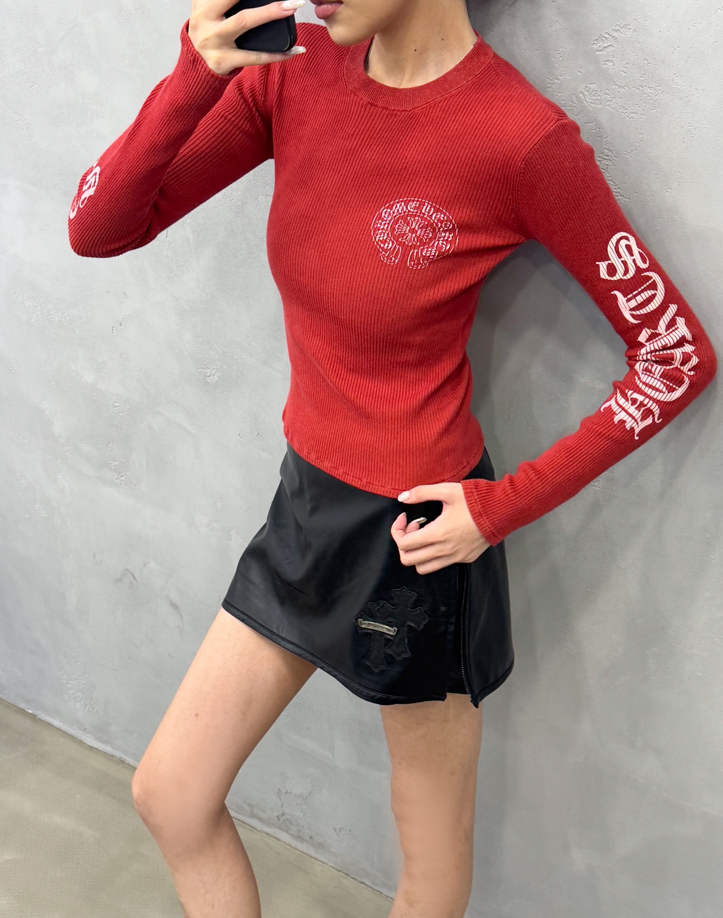 🌾克罗心 ｜ 新款毛织打底上衣，成衣洗水炒色加多处印花工艺，经典毛织长袖打底款式，尺码sml