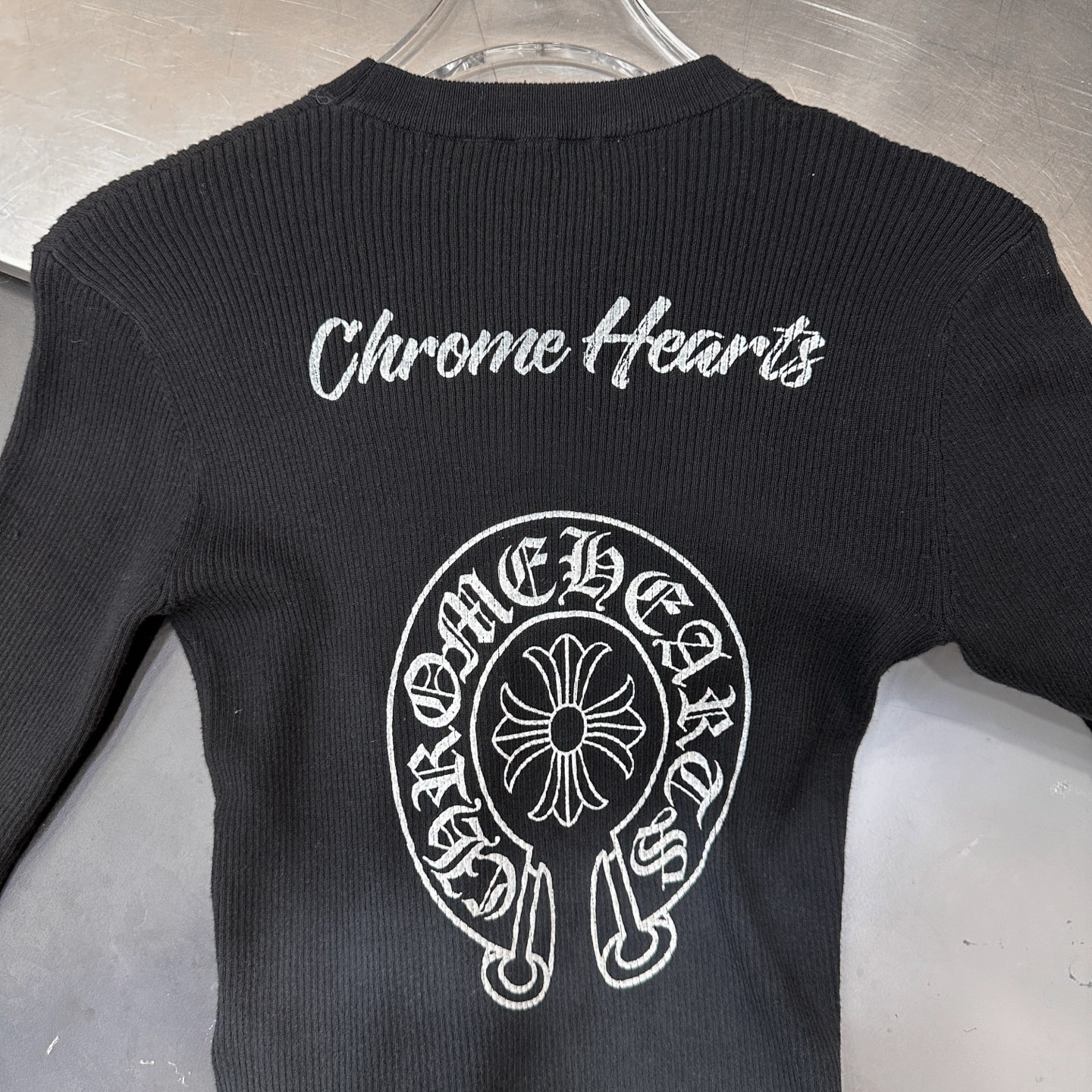 🌾克罗心 ｜ 新款毛织打底上衣，成衣洗水炒色加多处印花工艺，经典毛织长袖打底款式，尺码sml