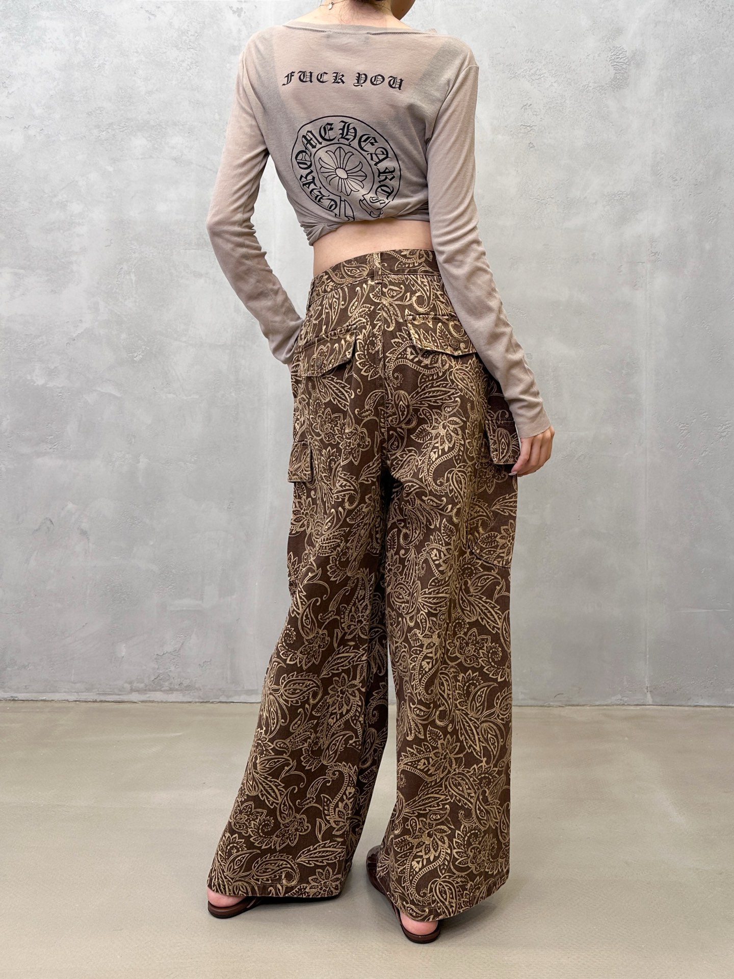 🌾Acne ｜ 新款休闲工装裤，成衣重洗水工艺加卡其布坯布印腰果花图案，时尚休闲，尺码sml