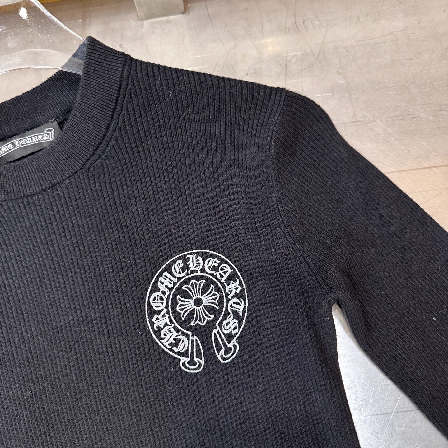 🌾克罗心 ｜ 新款毛织打底，成衣洗水炒色喷色加多处印花工艺，休闲时尚，尺码sml