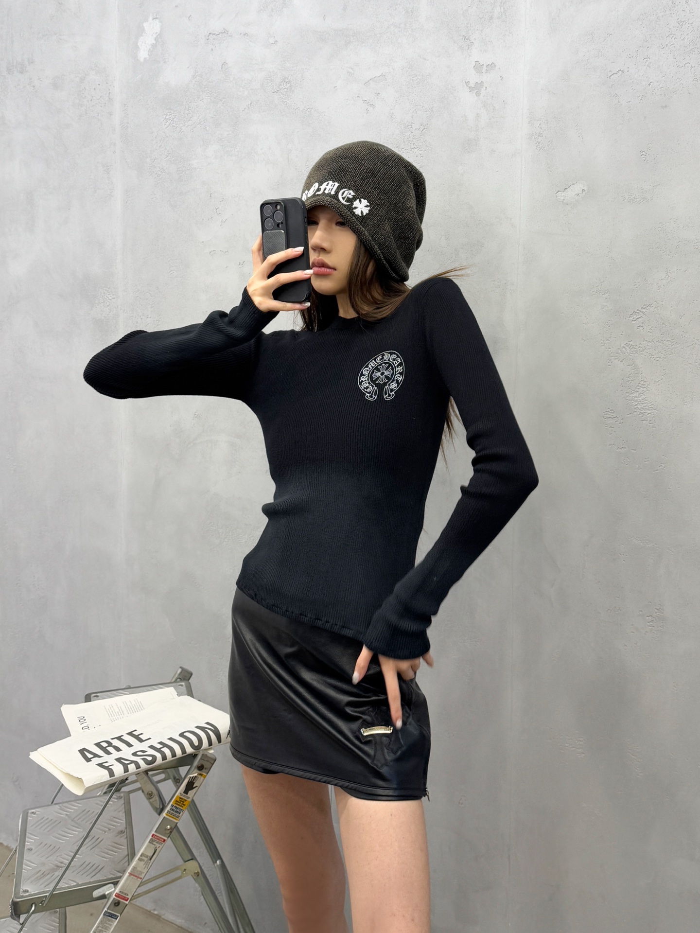 🌾克罗心 ｜ 新款毛织打底，成衣洗水炒色喷色加多处印花工艺，休闲时尚，尺码sml