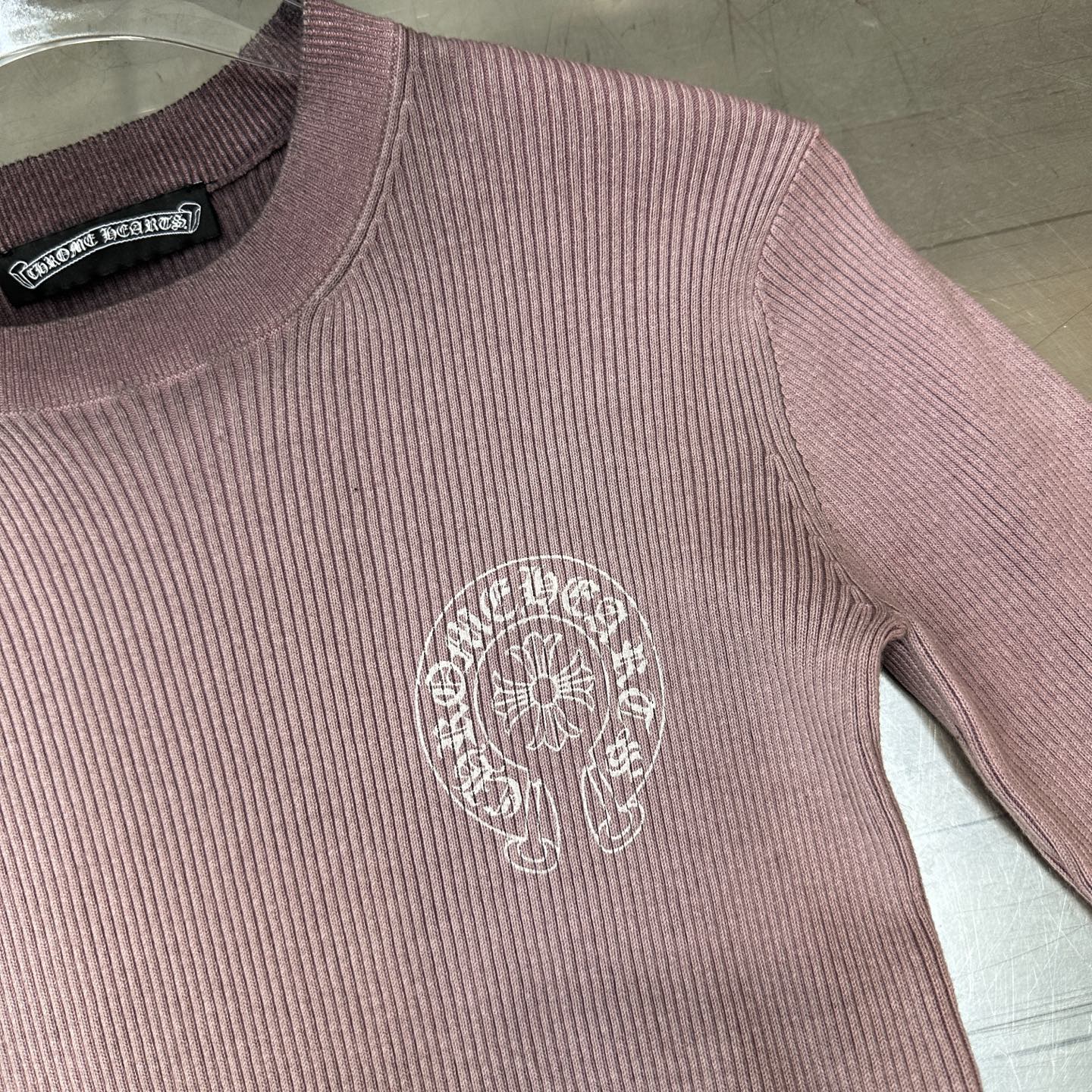 🌾克罗心 ｜ 新款毛织打底，成衣洗水炒色喷色加多处印花工艺，休闲时尚，尺码sml