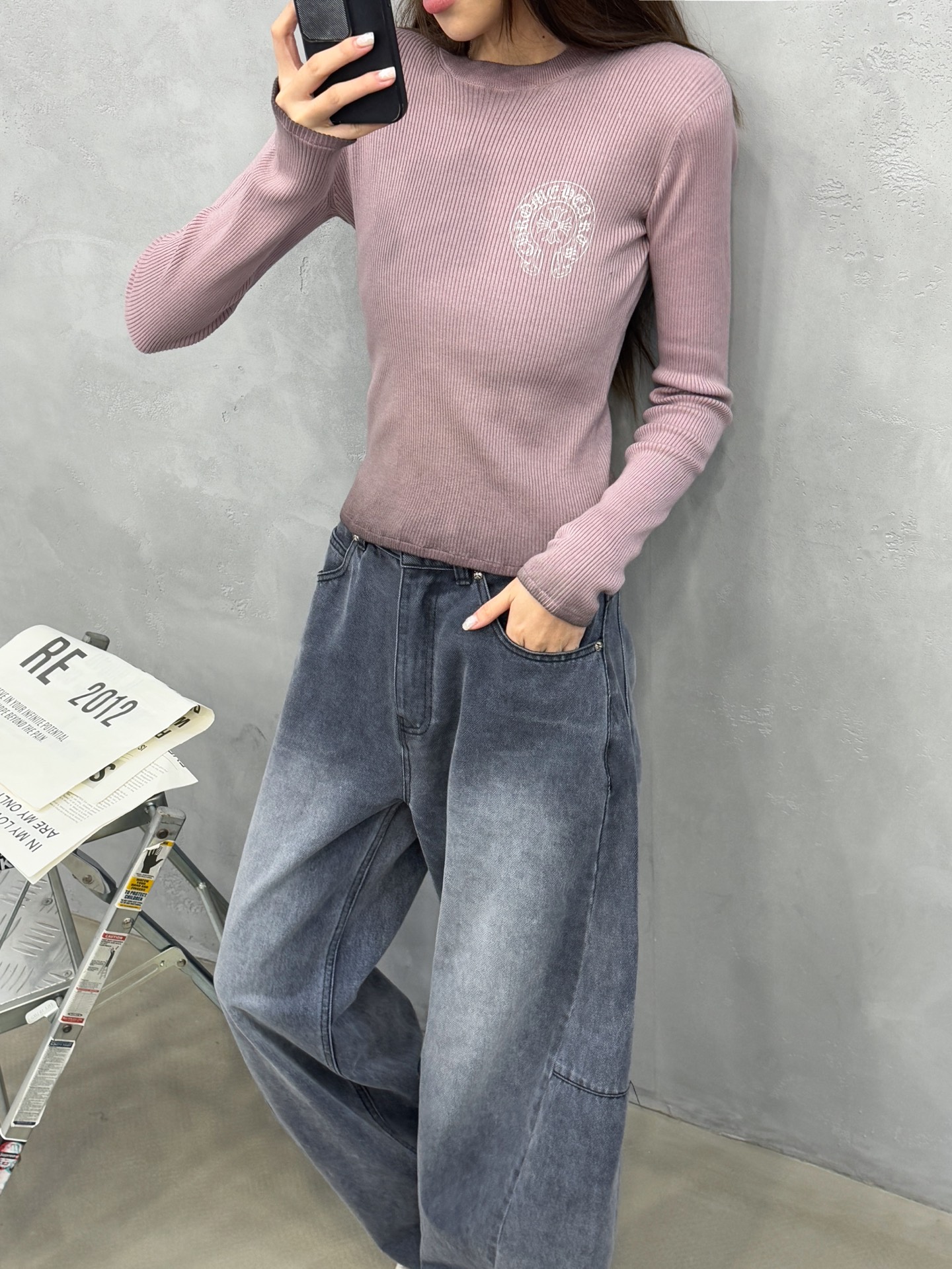 🌾克罗心 ｜ 新款毛织打底，成衣洗水炒色喷色加多处印花工艺，休闲时尚，尺码sml