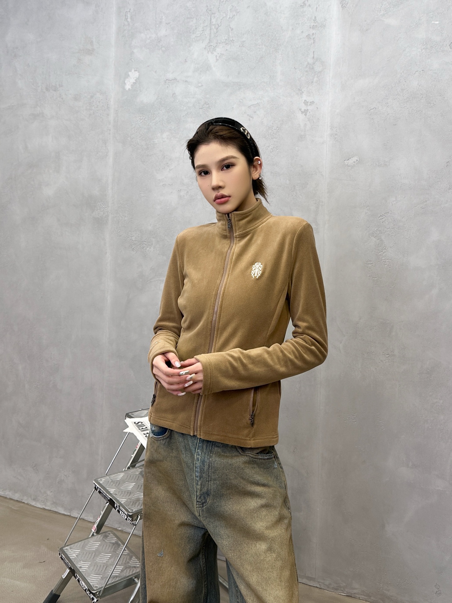 🌾克罗心 ｜ 新款保暖开衫，经典刺绣标加高密保暖摇粒绒面料，经典时尚款式，尺码sml