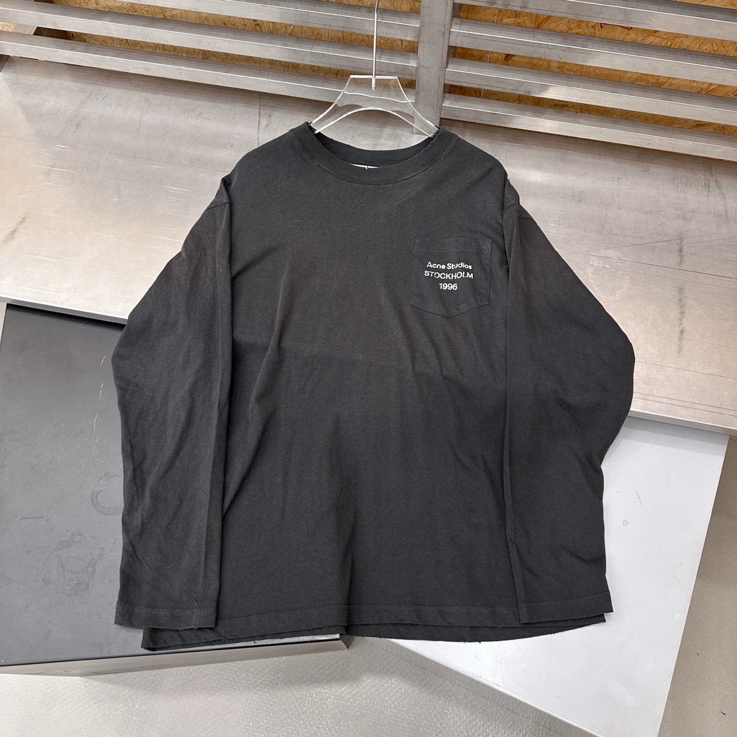 🌾Acne ｜ 新款长袖t，成衣洗水喷色吊磨工艺加印花，日本进口亚麻棉面料，男女同款，尺码sml