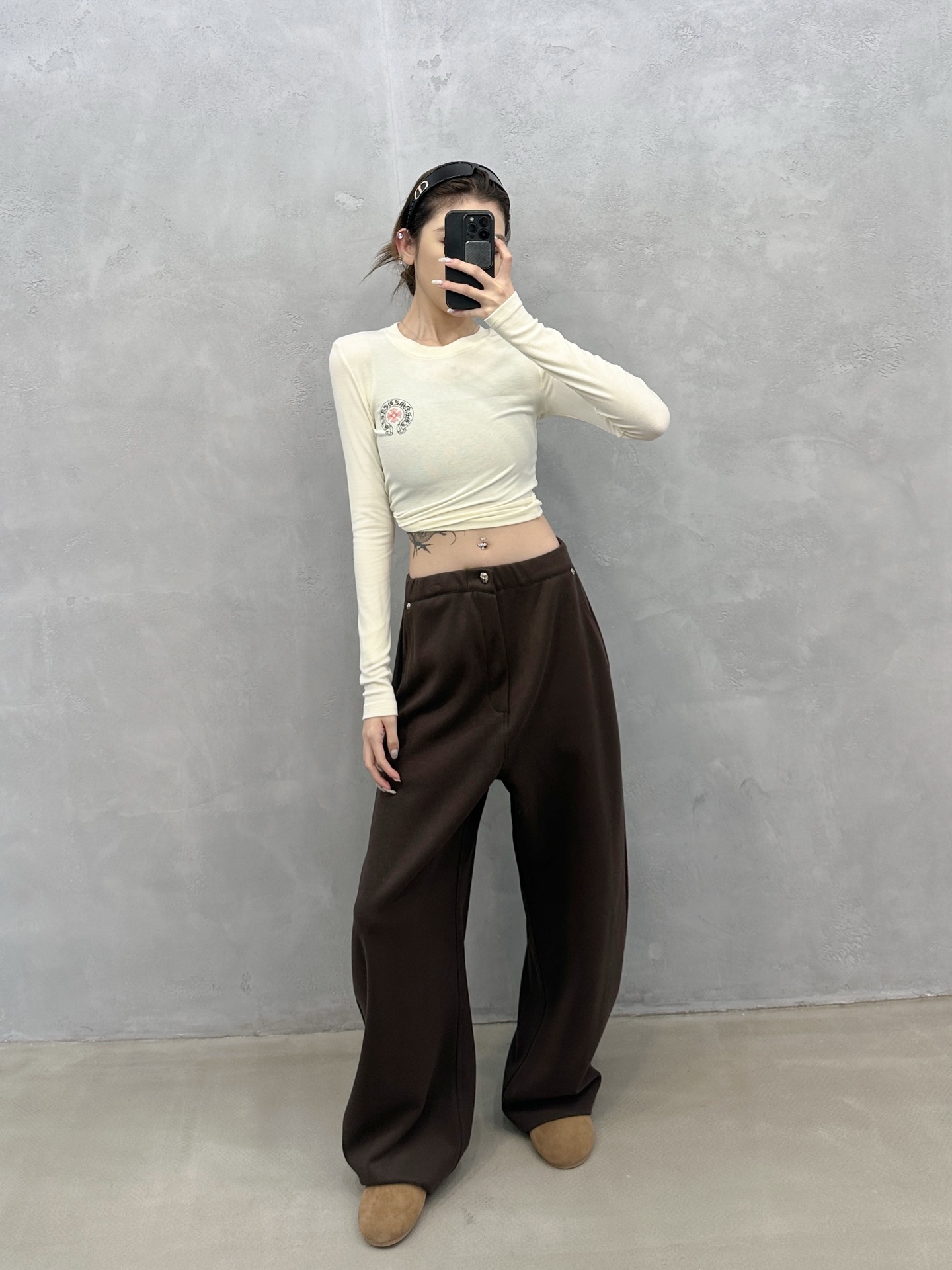 🌾克罗心 ｜ 新款休闲裤，经典时尚版型，进口天丝羊毛混纺面料，男女同款，尺码sml