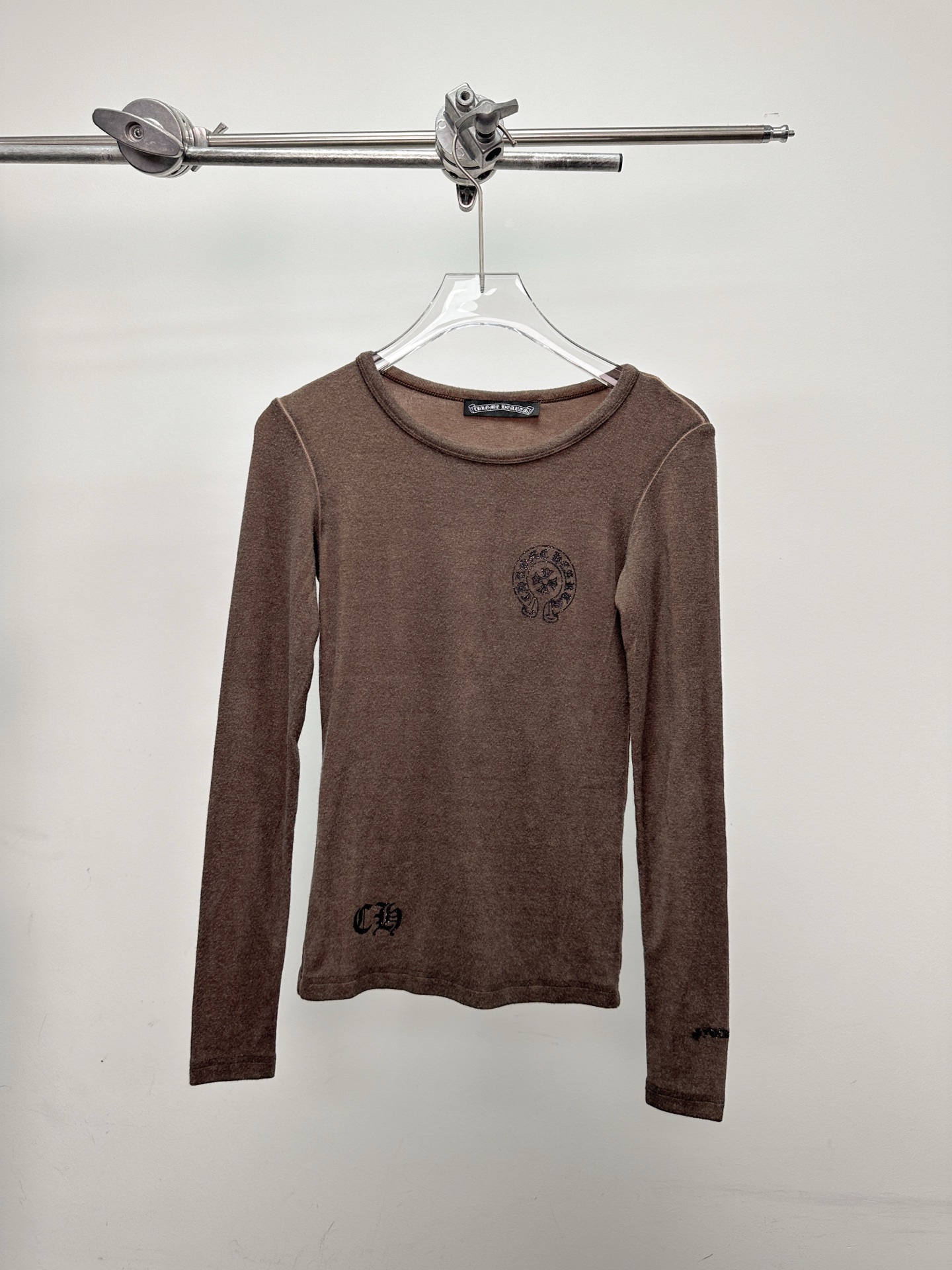 🌾克罗心 ｜ 新款长袖打底，成衣洗水炒色工艺加5处印花，人棉混纺面料亲肤感超强，尺码sml