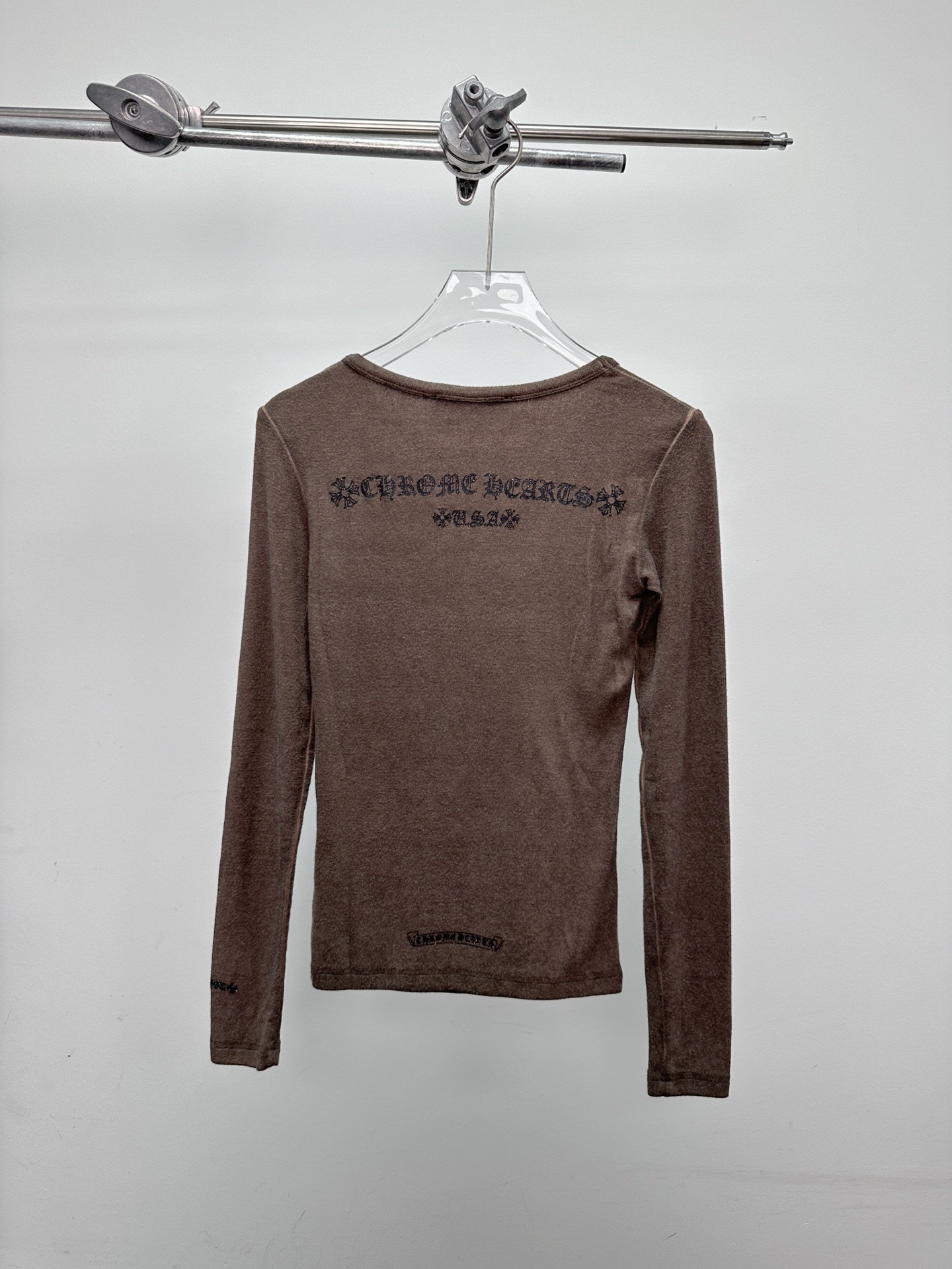 🌾克罗心 ｜ 新款长袖打底，成衣洗水炒色工艺加5处印花，人棉混纺面料亲肤感超强，尺码sml