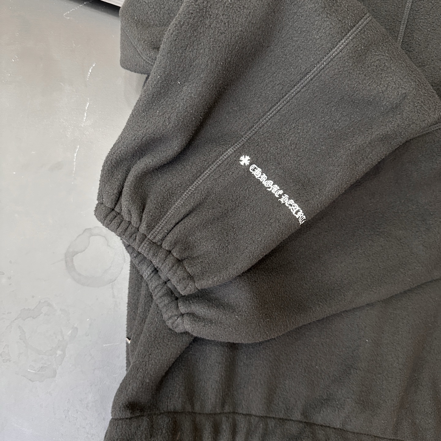 🌾克罗心 ｜ 新款套头卫衣，经典刺绣标，时尚套头卫衣款式，高密摇粒绒保暖面料，男女同款，尺码sml