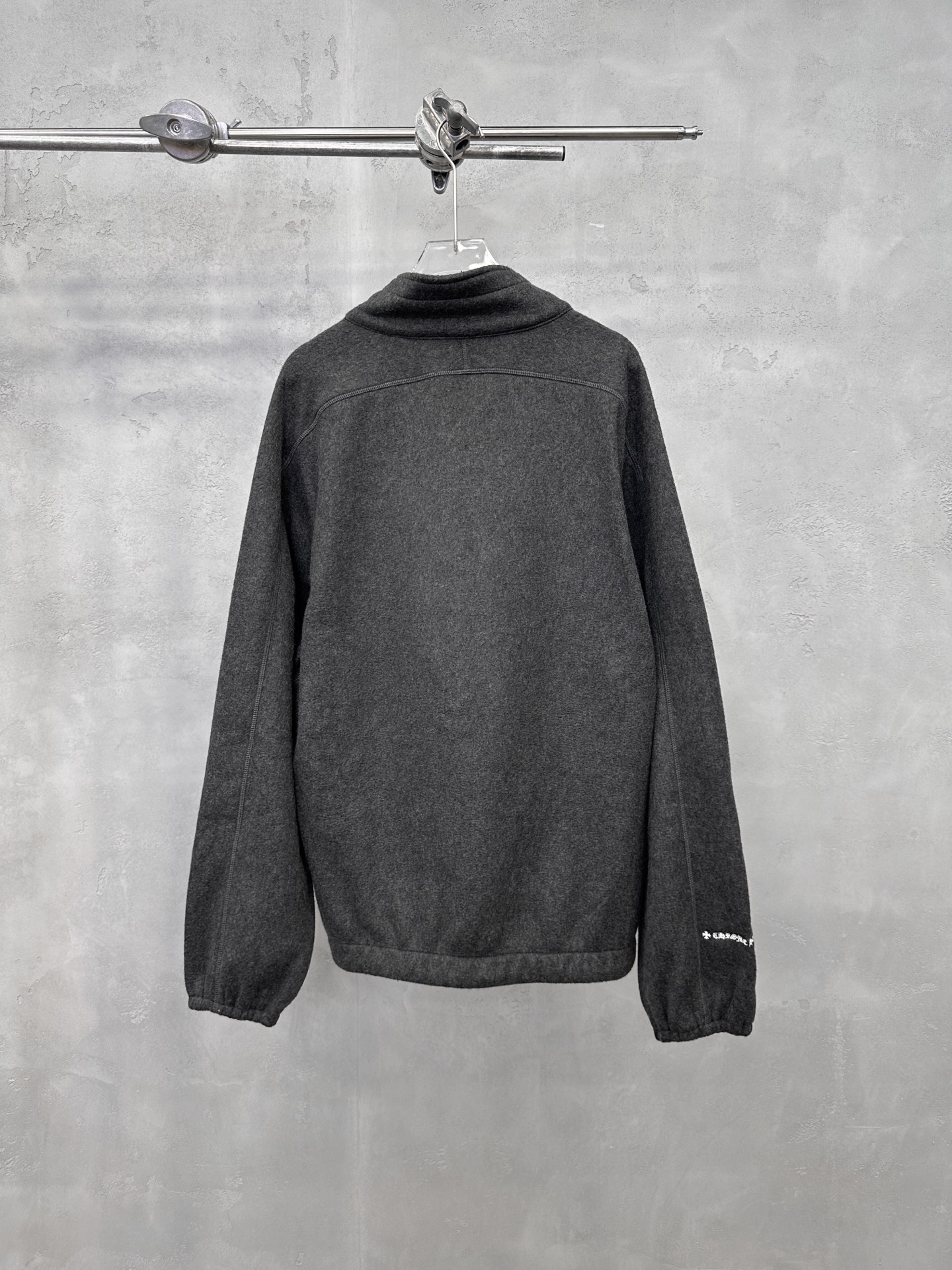 🌾克罗心 ｜ 新款套头卫衣，经典刺绣标，时尚套头卫衣款式，高密摇粒绒保暖面料，男女同款，尺码sml