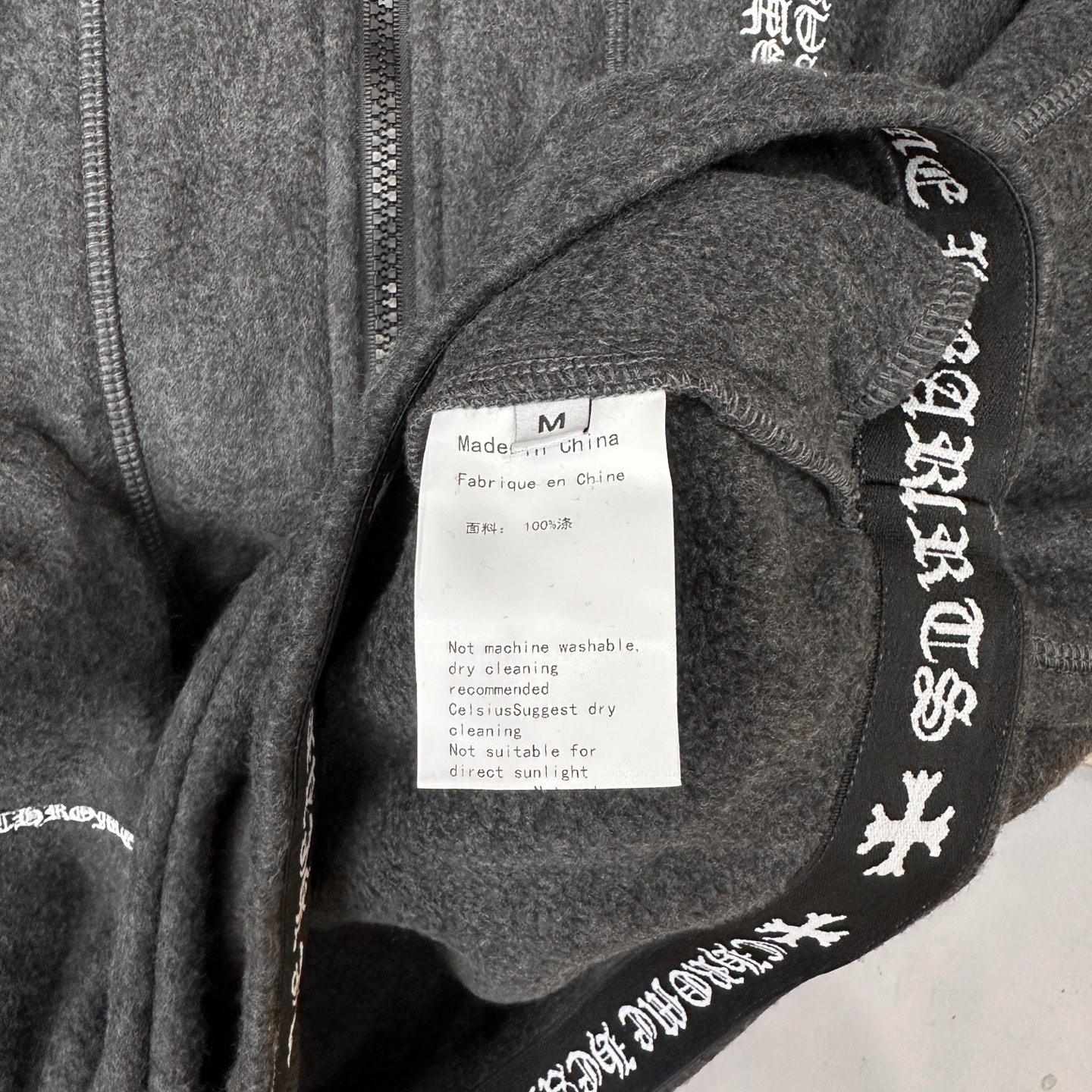 🌾克罗心 ｜ 新款套头卫衣，经典刺绣标，时尚套头卫衣款式，高密摇粒绒保暖面料，男女同款，尺码sml