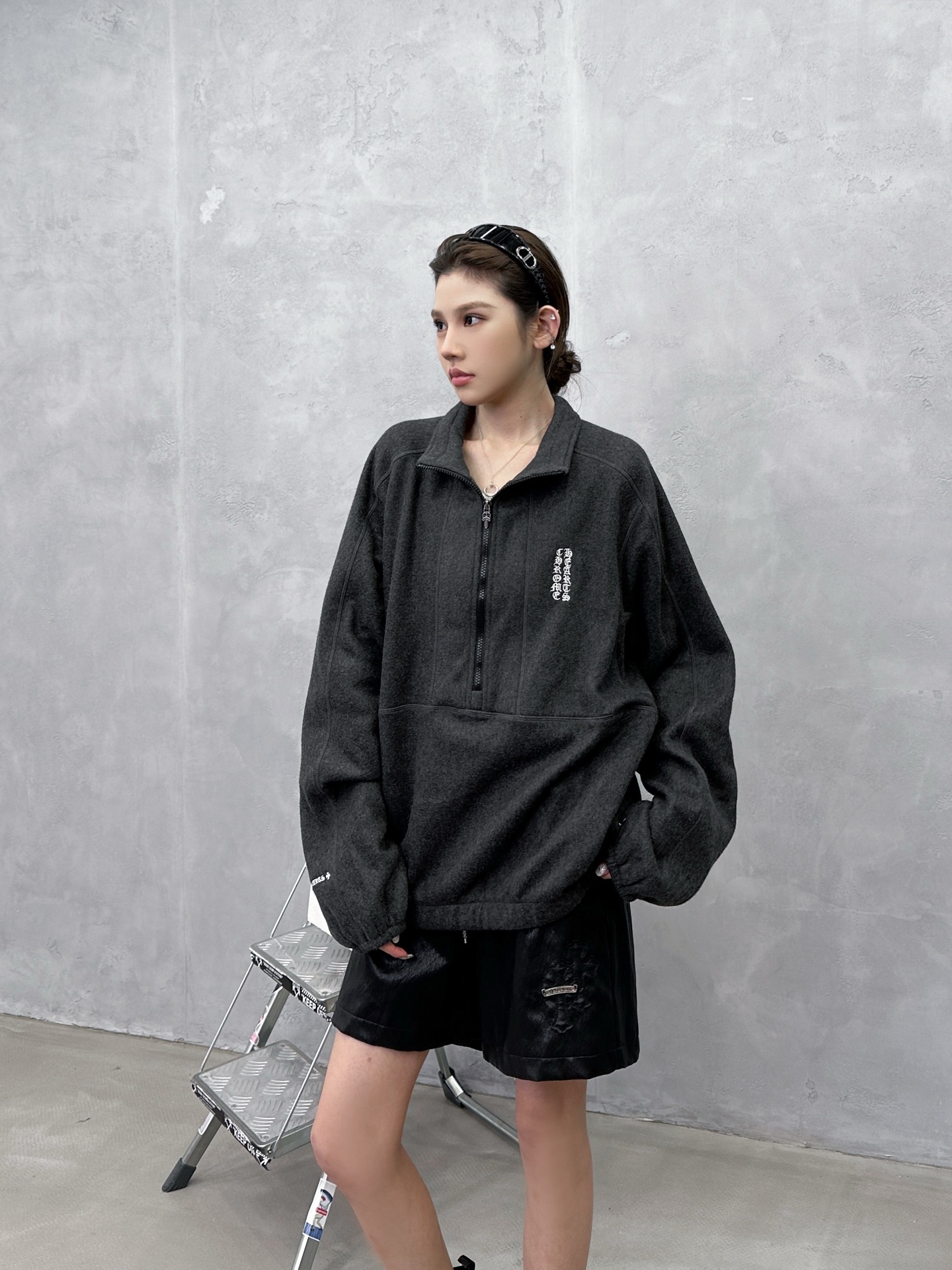 🌾克罗心 ｜ 新款套头卫衣，经典刺绣标，时尚套头卫衣款式，高密摇粒绒保暖面料，男女同款，尺码sml