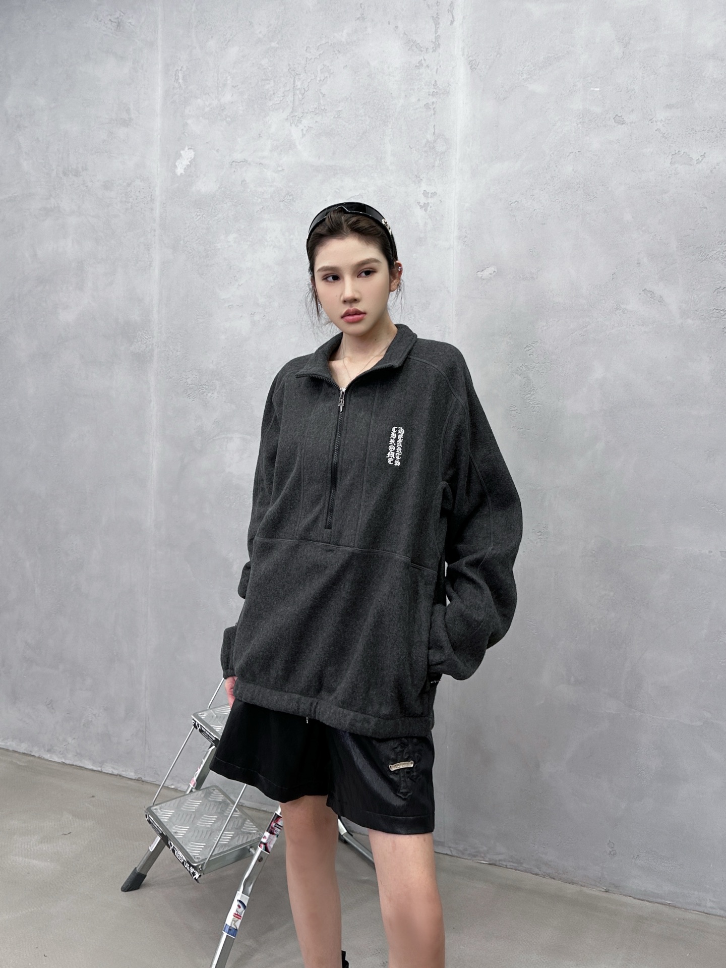 🌾克罗心 ｜ 新款套头卫衣，经典刺绣标，时尚套头卫衣款式，高密摇粒绒保暖面料，男女同款，尺码sml