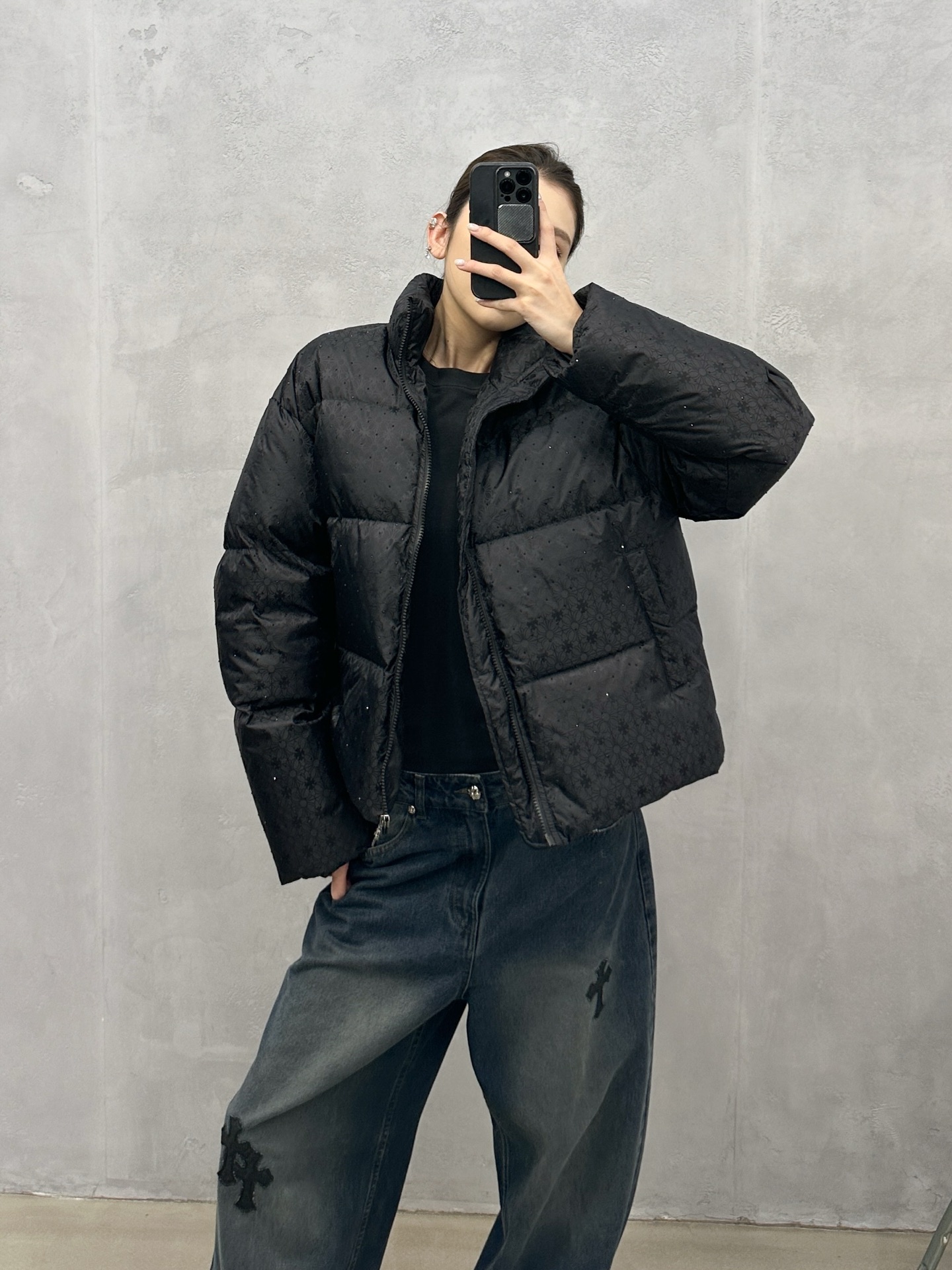 🌾克罗心 ｜ 新款羽绒服，品牌经典提花面料加全身成衣烫钻工艺，90白鹅绒填充，尺码sml