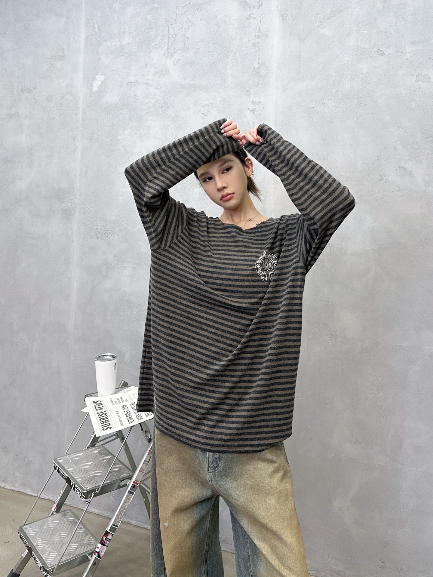 🌾克罗心 ｜ 新款长袖t，成衣洗水多处印花工艺，散口剪边做工，人棉混纺条纹面料，休闲时尚，尺码sml