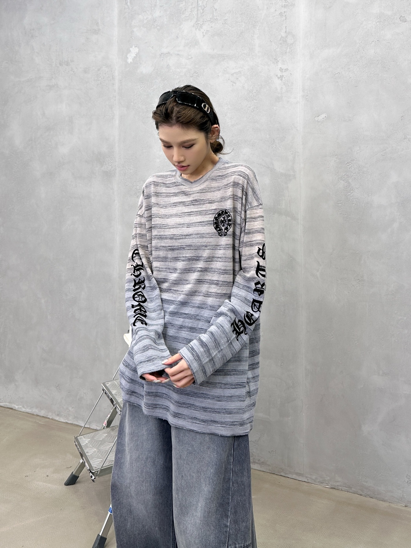 🌾克罗心 ｜ 新款长袖t，成衣洗水喷色吊磨工艺加成衣植绒印花，男女同款，尺码sml