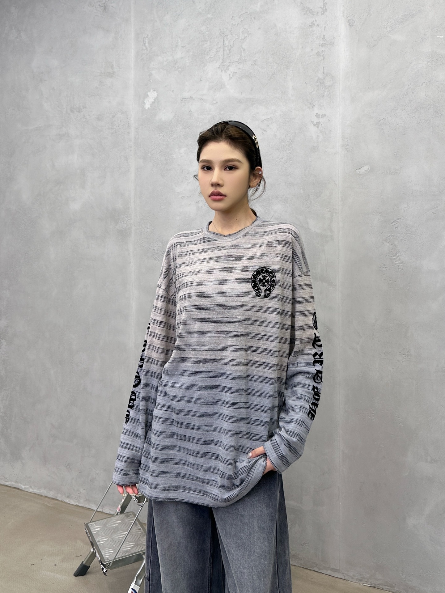 🌾克罗心 ｜ 新款长袖t，成衣洗水喷色吊磨工艺加成衣植绒印花，男女同款，尺码sml