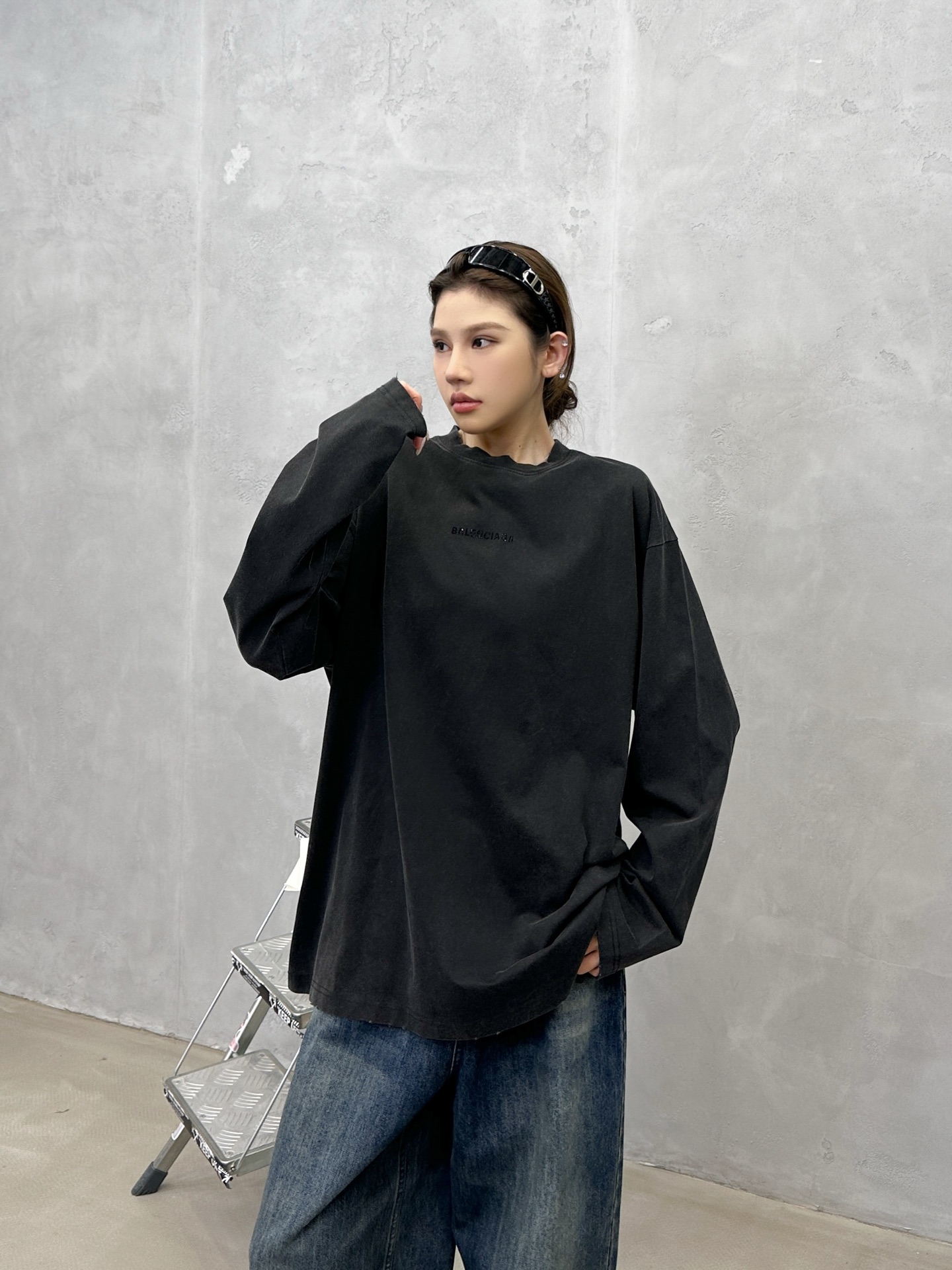 🌾巴黎 ｜ 新款长袖t，成衣洗水喷色工艺加成衣烫钻，男女同款，尺码sml