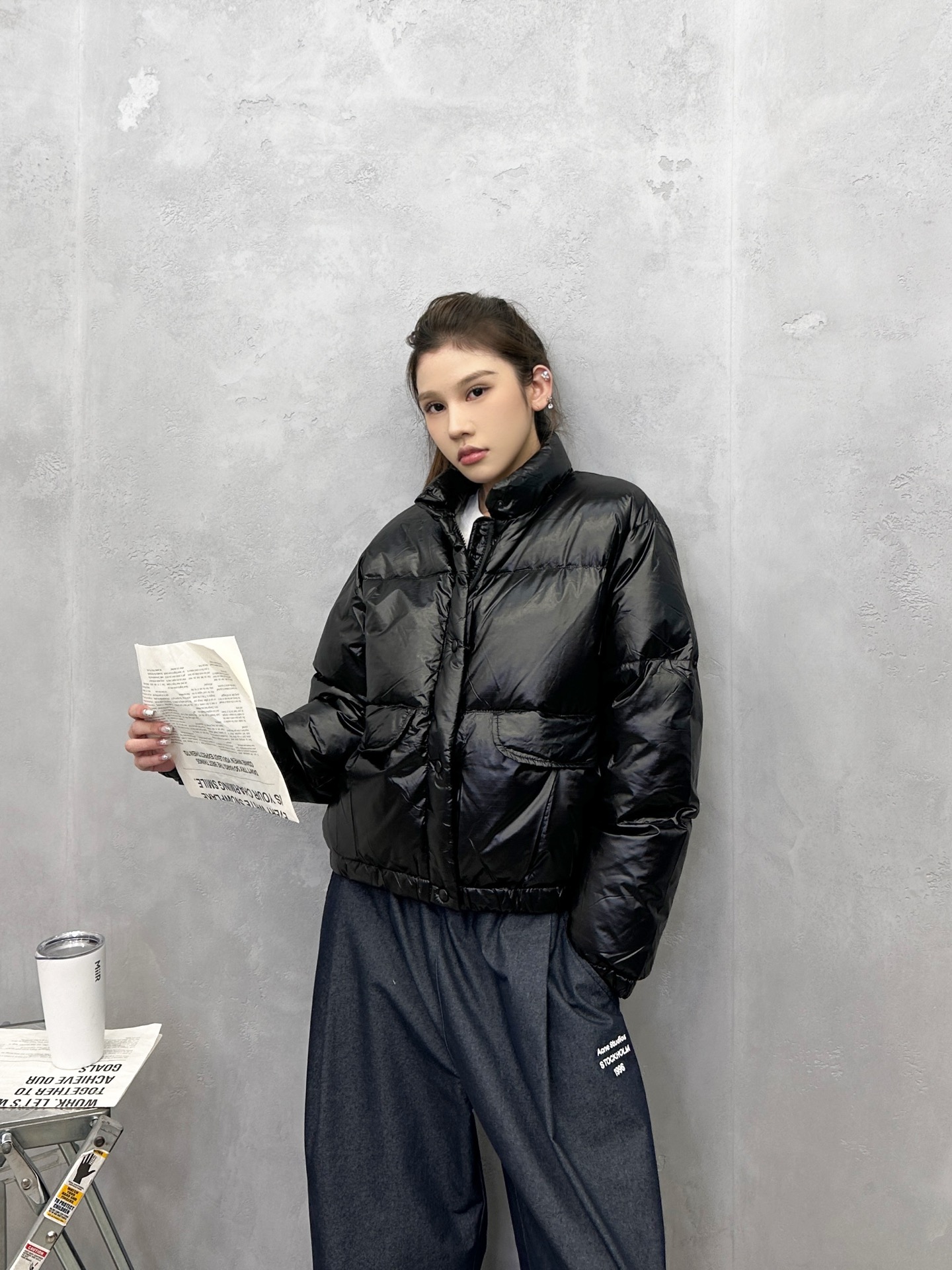 🌾ACNE｜新款羽绒服，进口超密纤维面布，手感舒适柔软细腻，90白鸭绒填充保暖实穿，短款版型小个子友好，